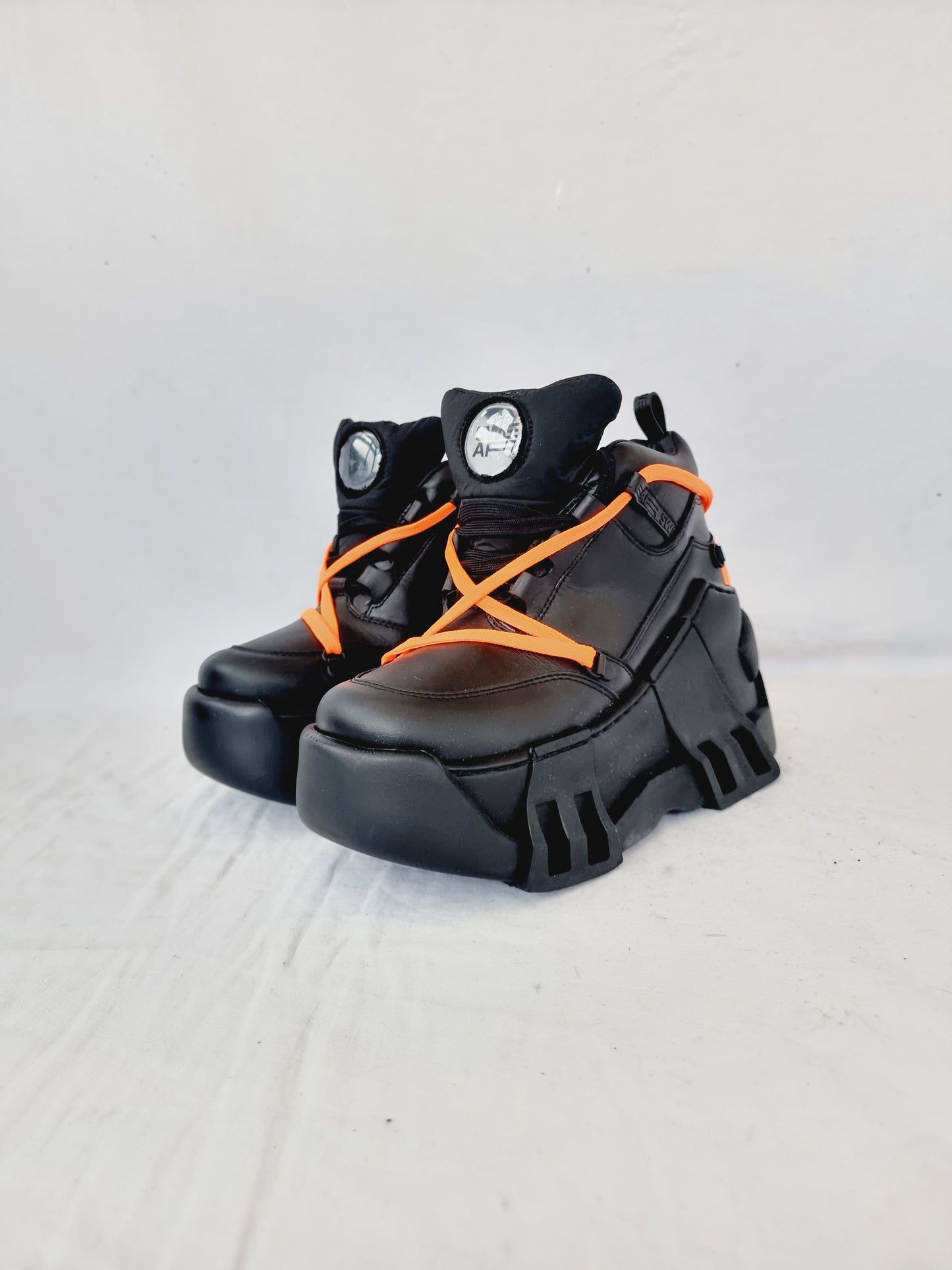 EU 36 / UK 3 Swear Alternative Platforms