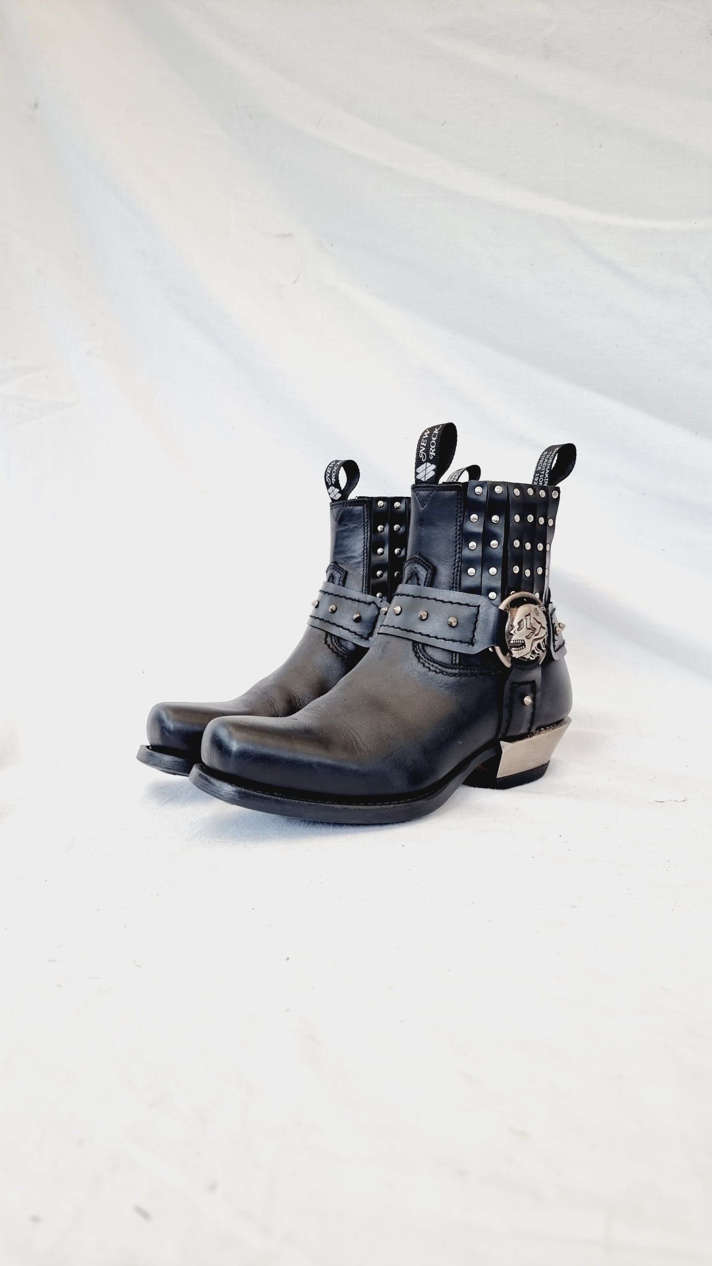 EU 39 / UK 6 New Rock Boots