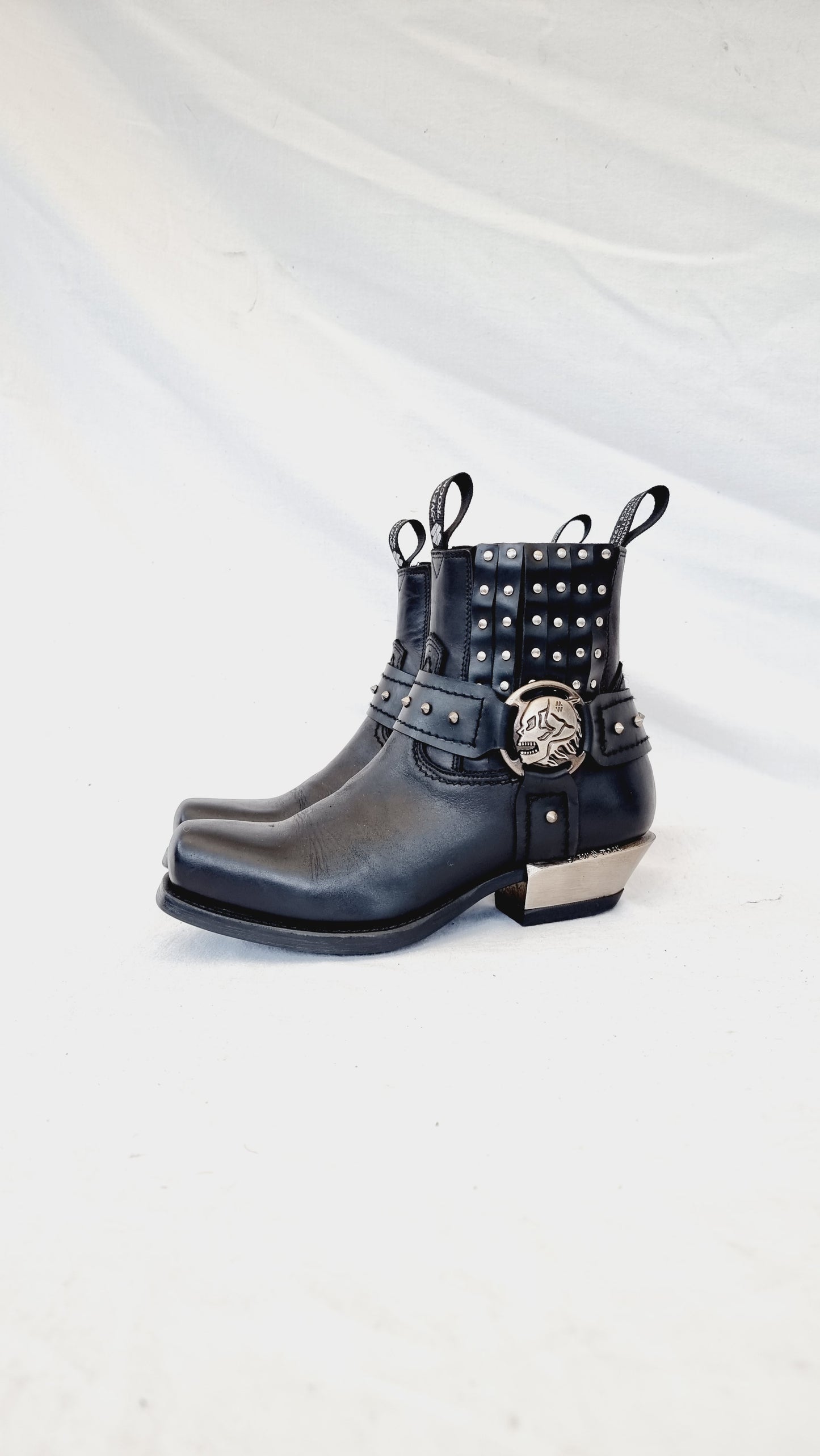 EU 39 / UK 6 New Rock Boots