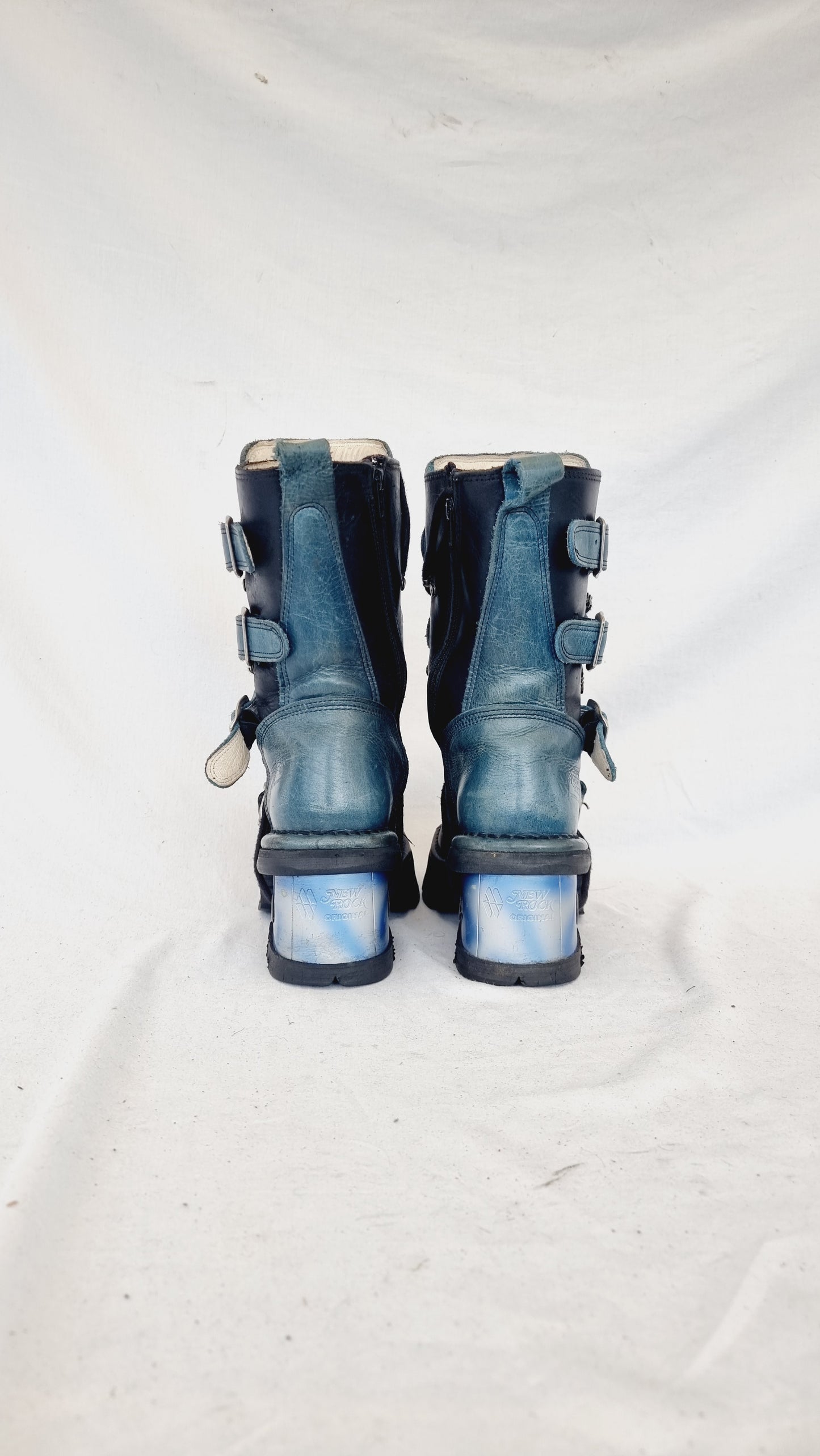 EU 39 / UK 6 New Rock Boots