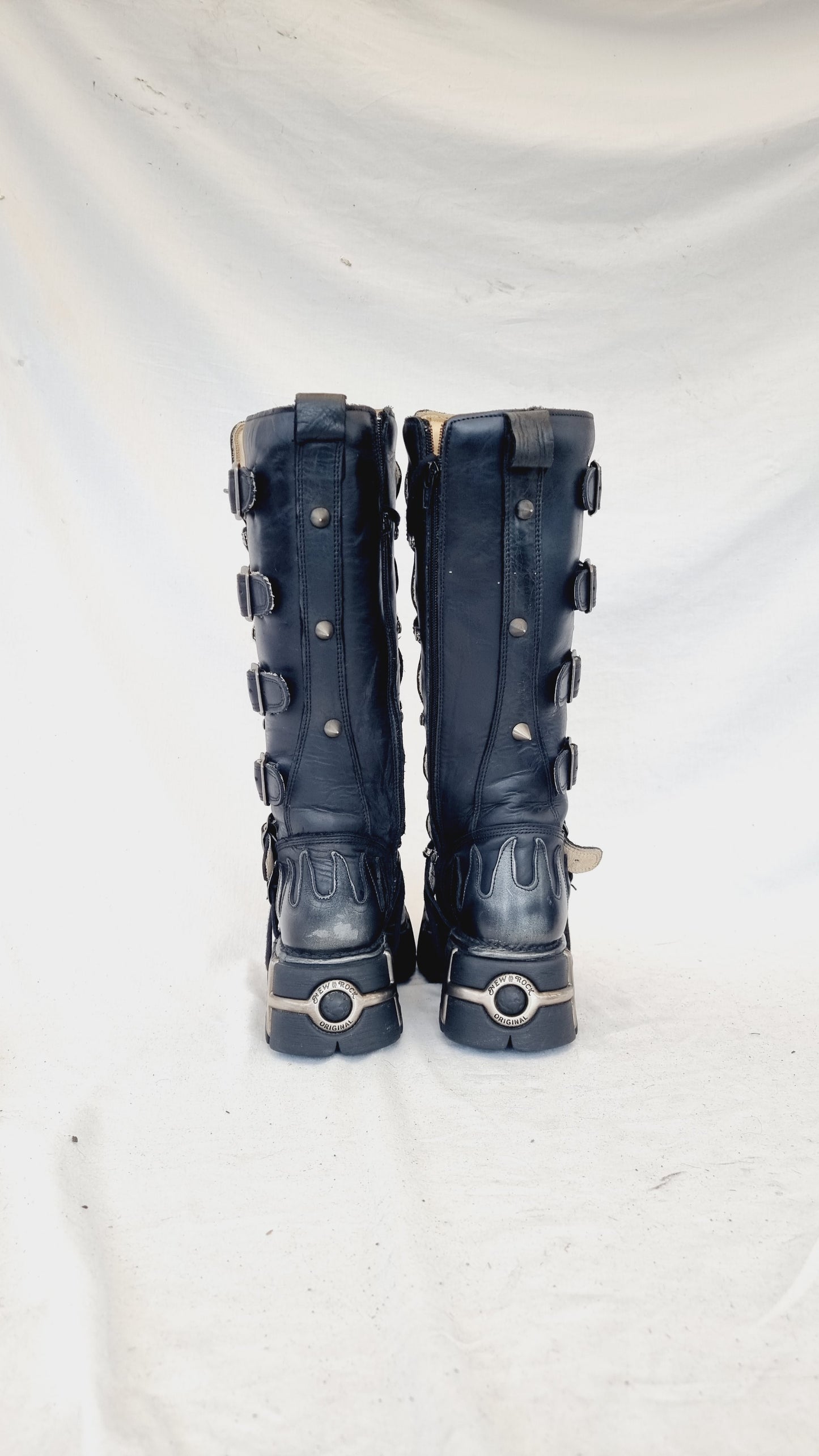 EU 37 / UK 4 New Rock Boots