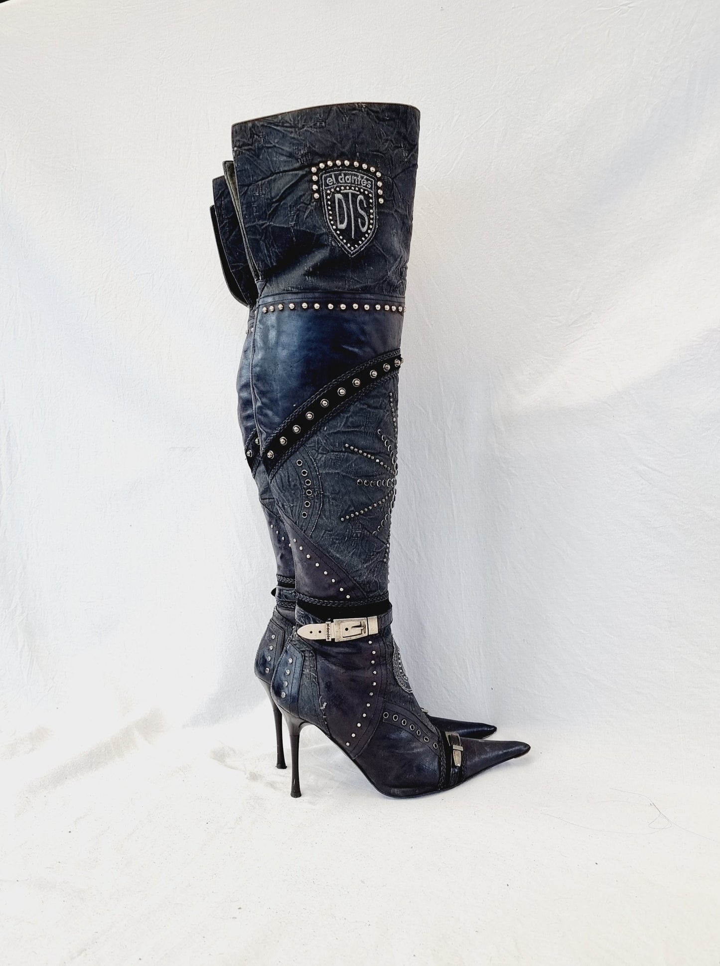 EU 37 / UK 4 El Dantes Boots