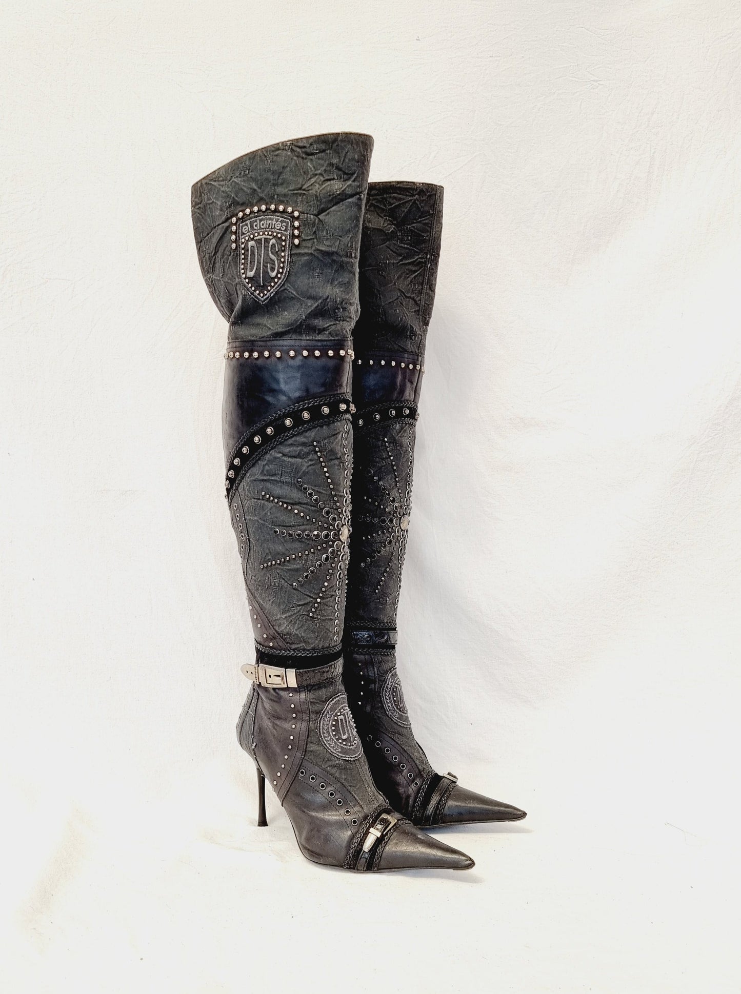 EU 37 / UK 4 El Dantes Boots