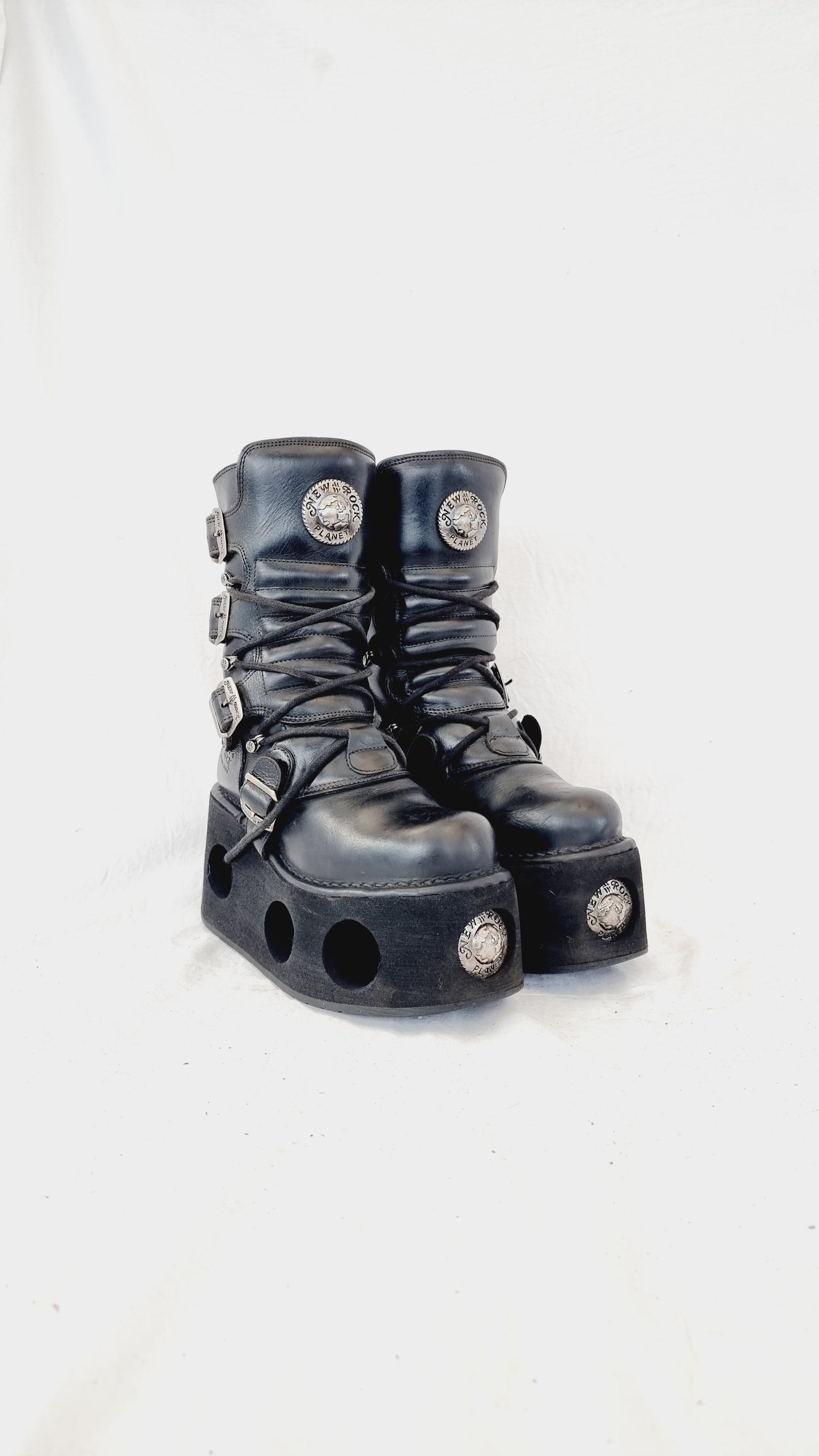 EU 39 / UK 6 New Rock Boots