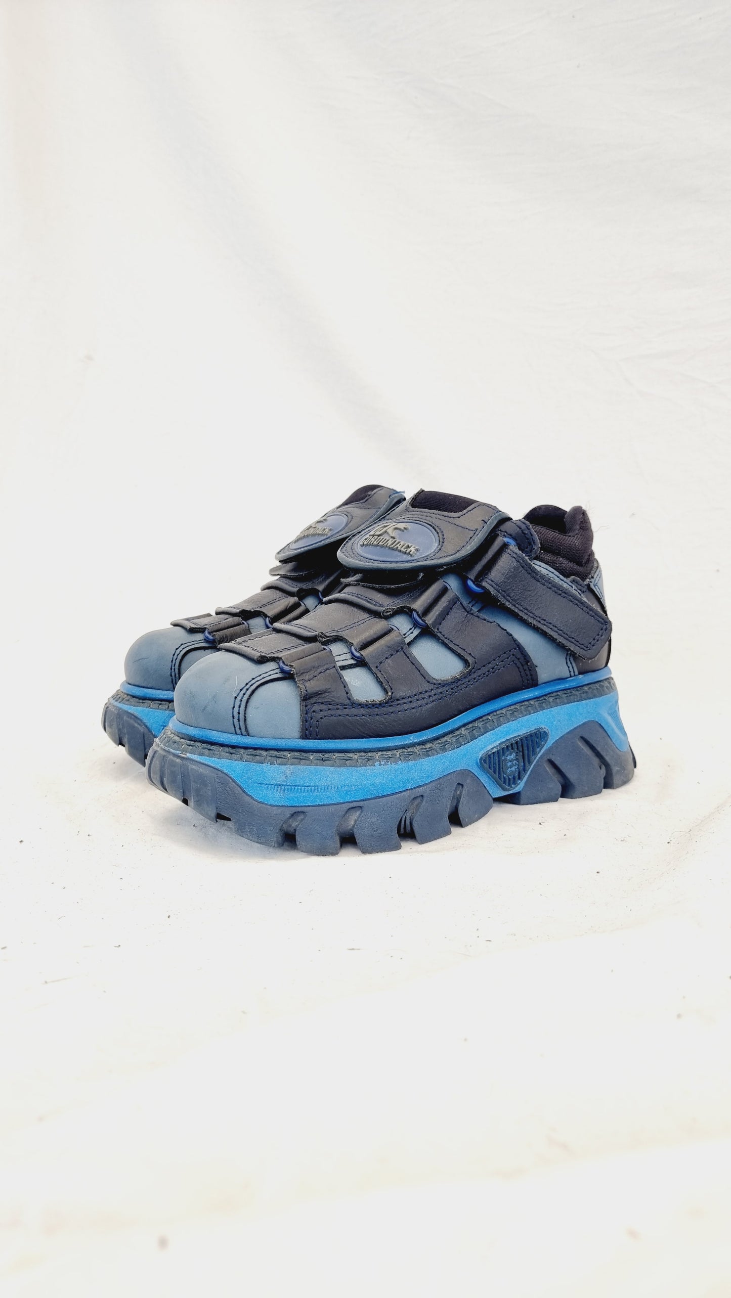 EU 37 / UK 4 Gordon Jack Platforms