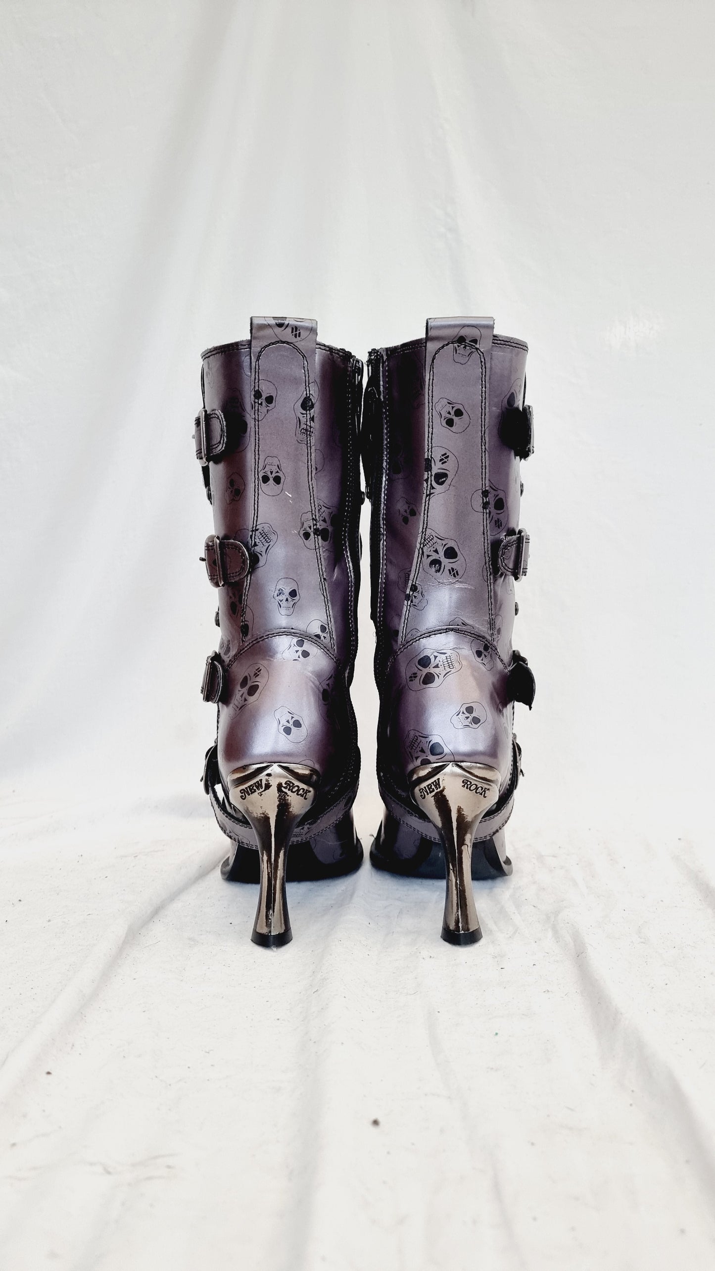 EU 36 / UK 3 New Rock Boots