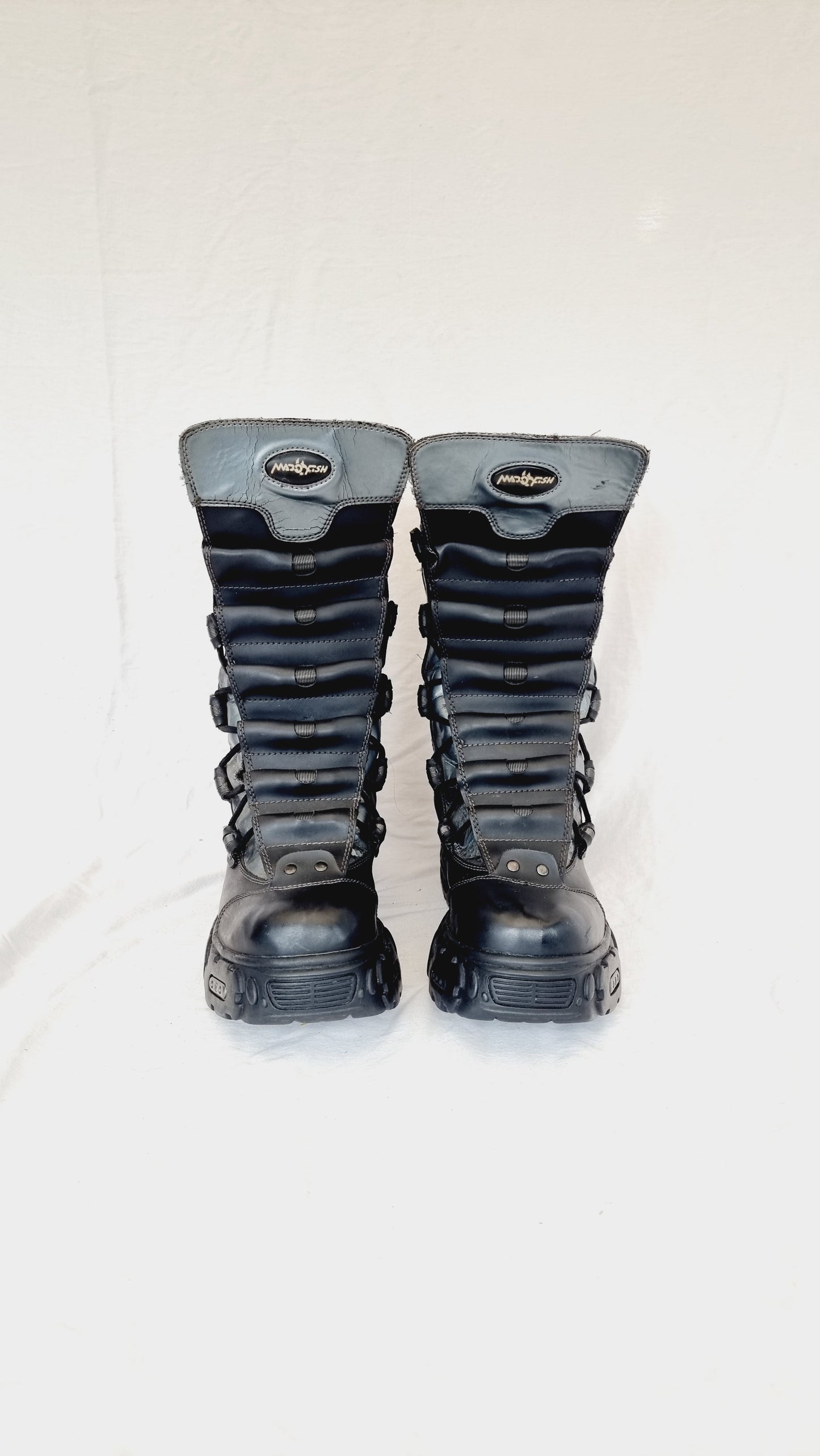 EU 45 / UK 10.5 Madfish Boots