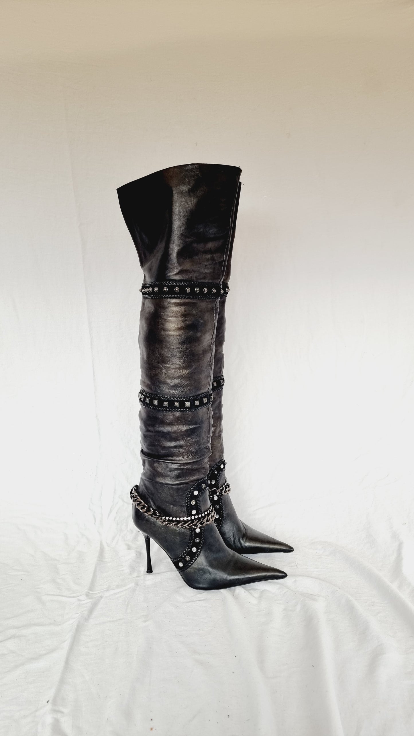 EU 38 / UK 5 El Dantes Boots