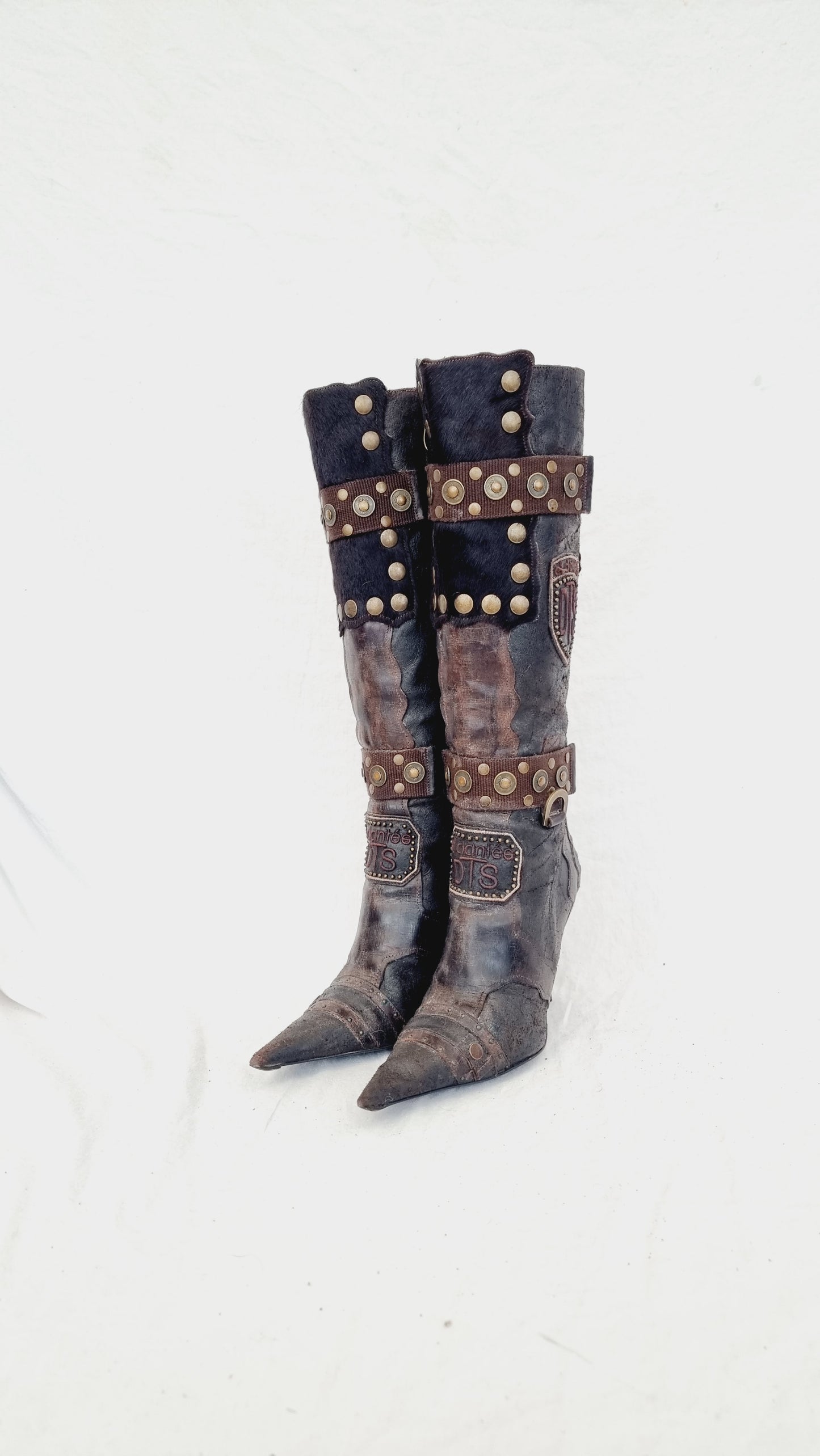 EU 37 / UK 4 El Dantes Boots