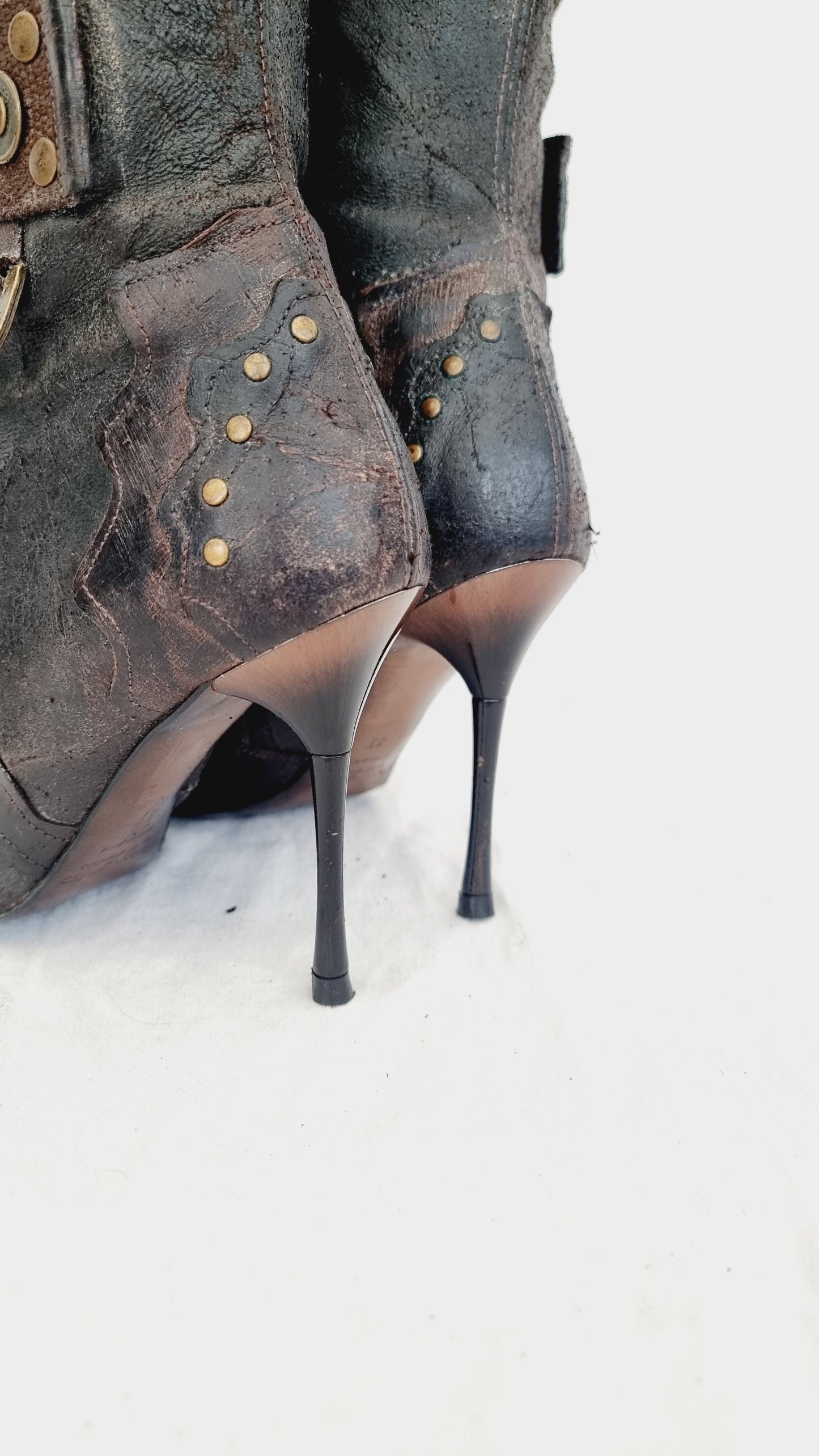 EU 37 / UK 4 El Dantes Boots