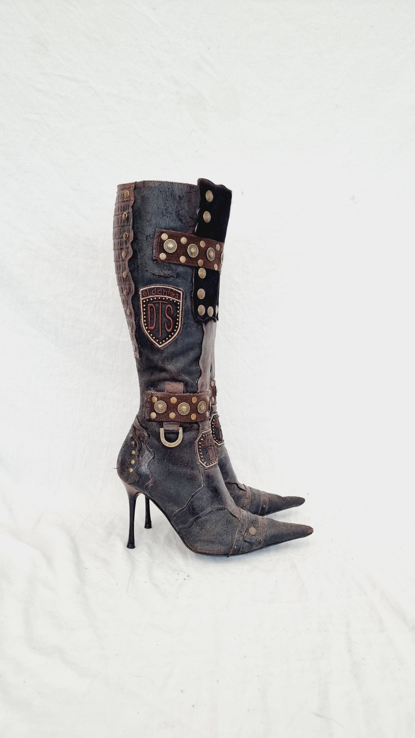 EU 37 / UK 4 El Dantes Boots