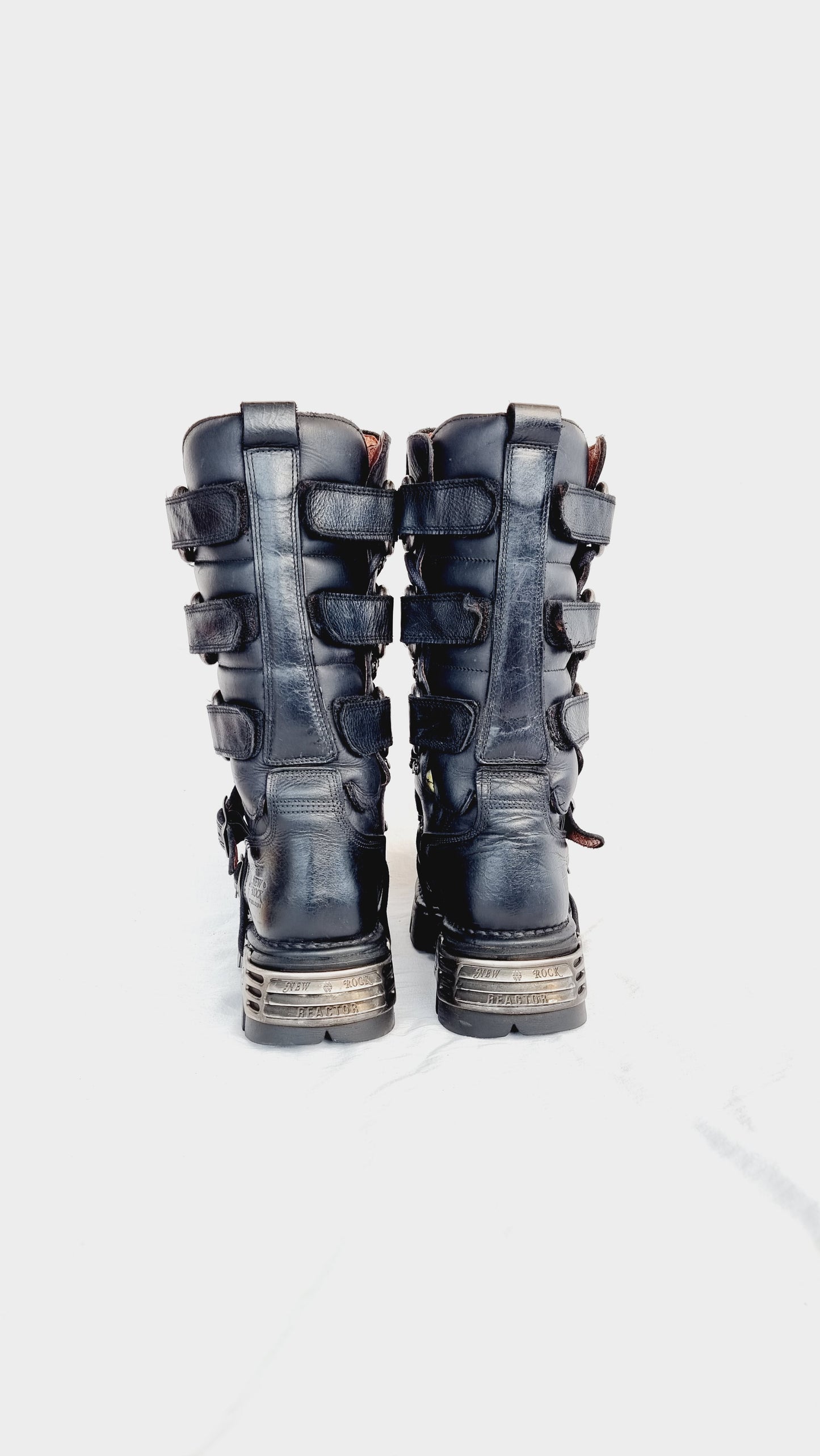 EU 41 / UK 7.5 New Rock Boots