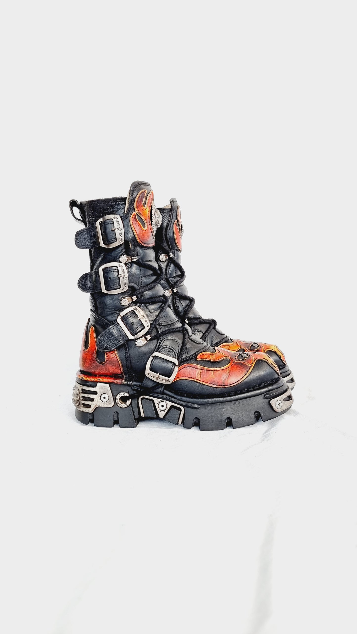 EU 37 / UK 4 New Rock Boots