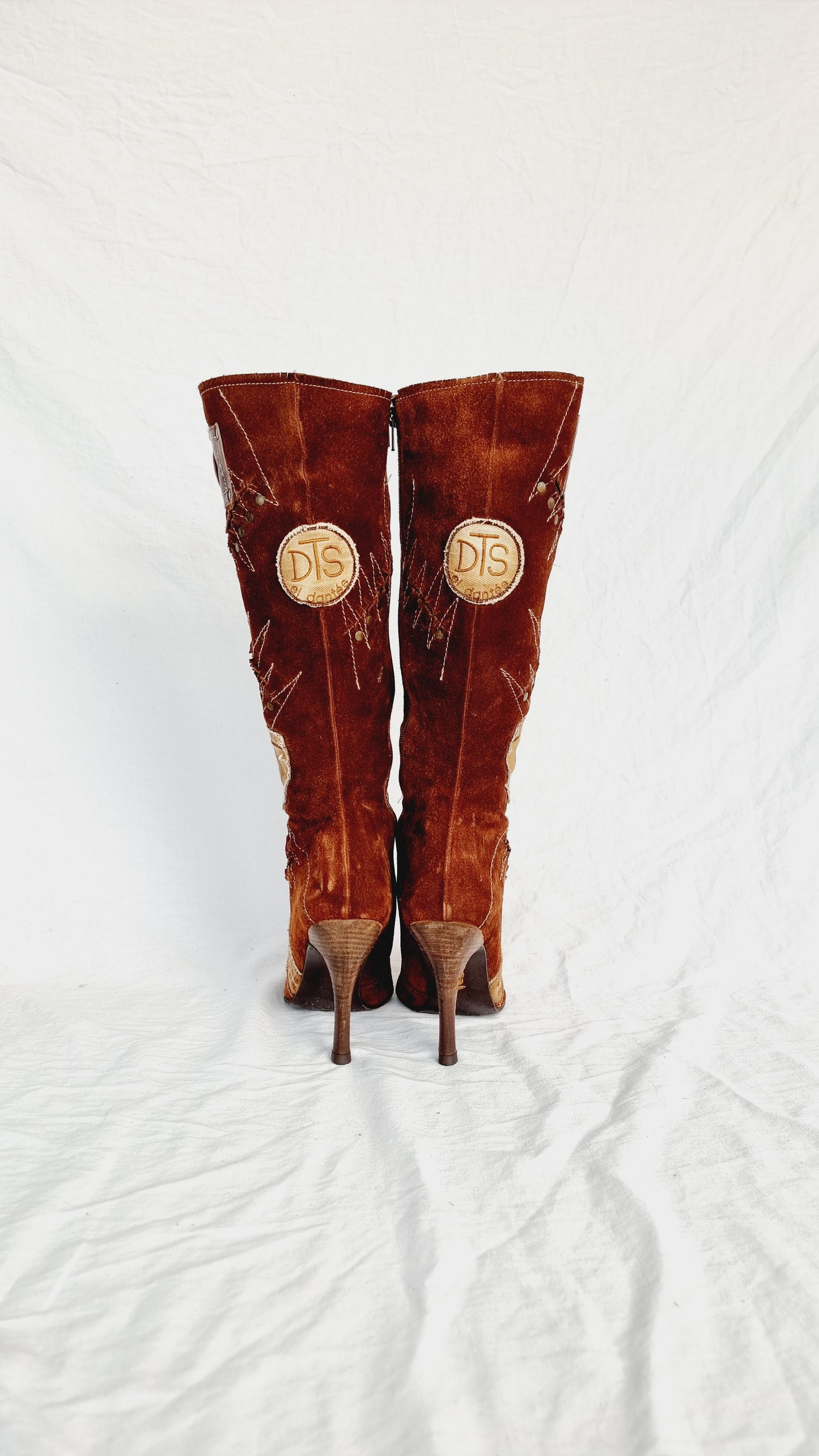 EU 38 / UK 5 El Dantes Boots