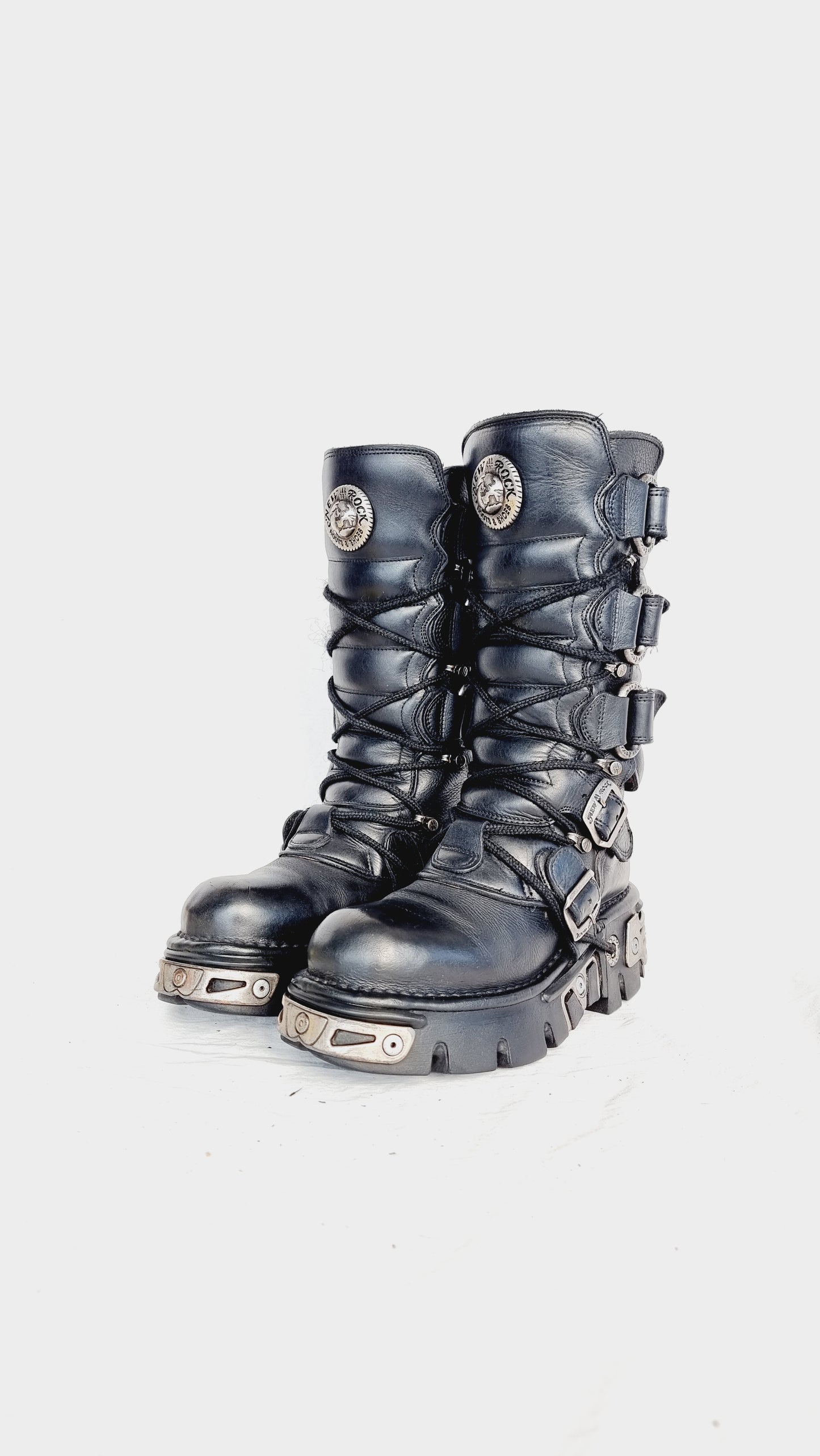 EU 38 / UK 5 New Rock Boots