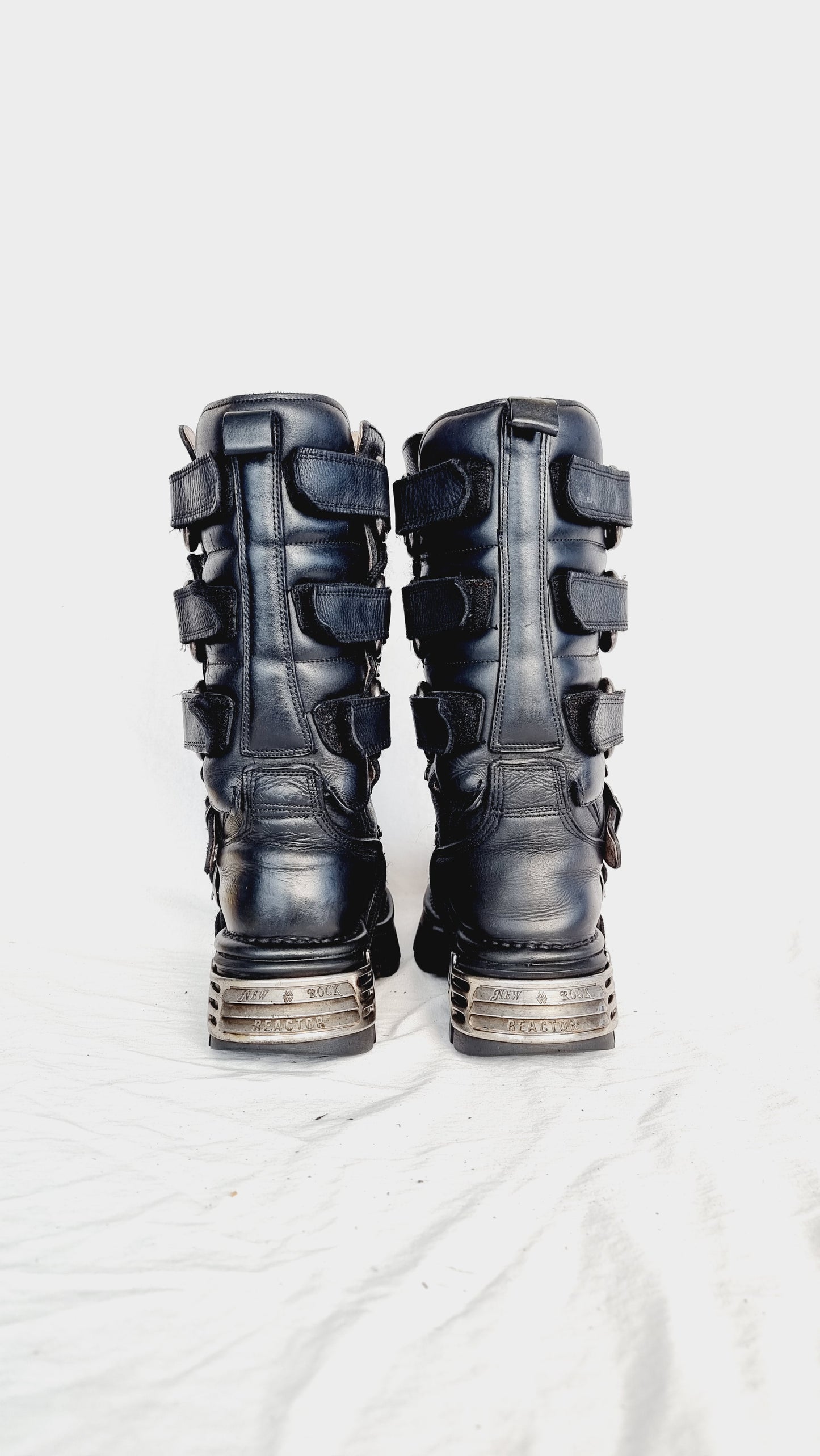 EU 38 / UK 5 New Rock Boots