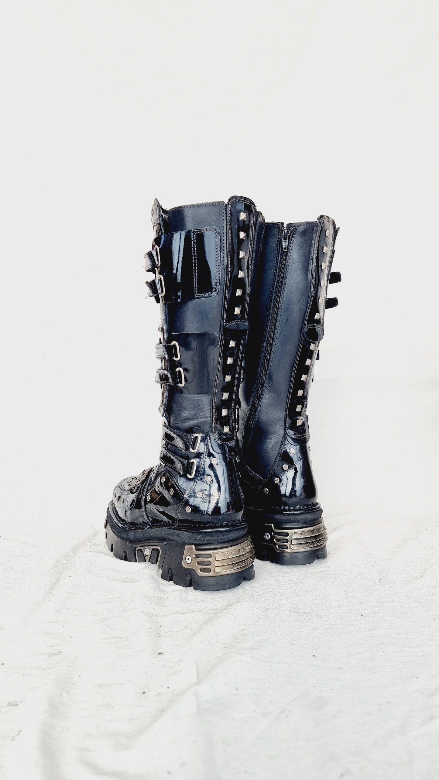 EU 43 / UK 9 New Rock Boots