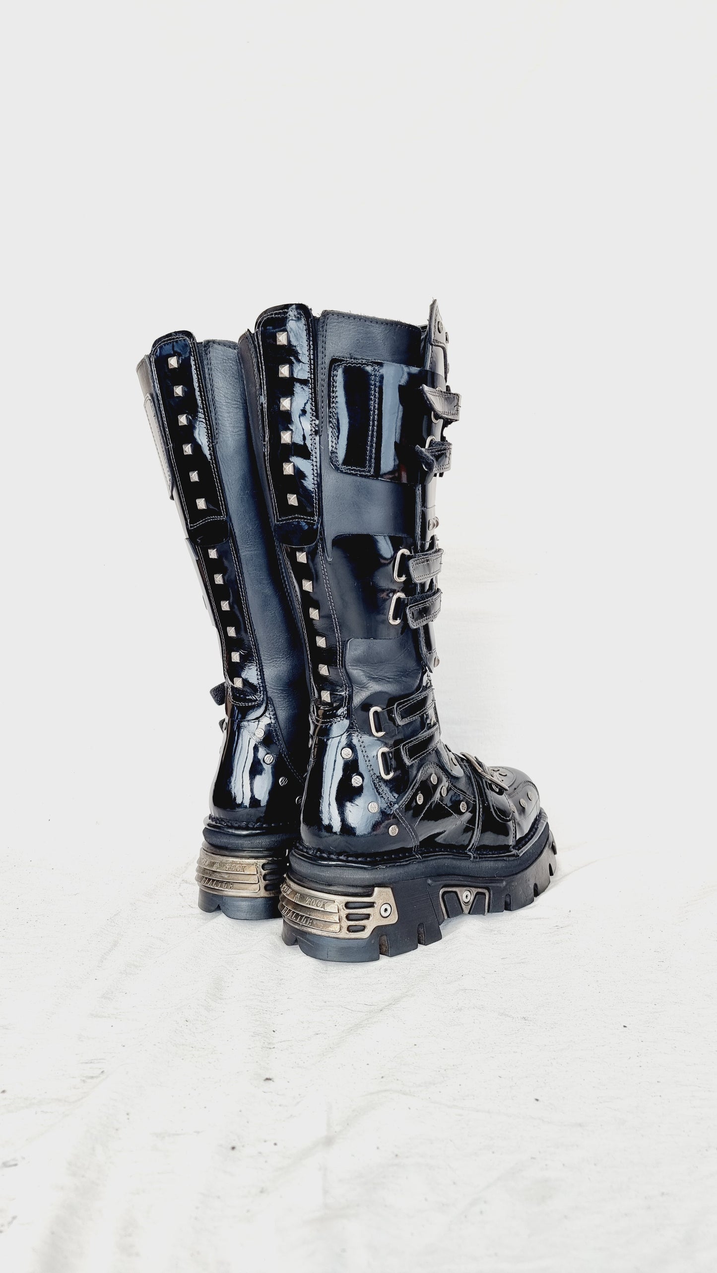 EU 43 / UK 9 New Rock Boots