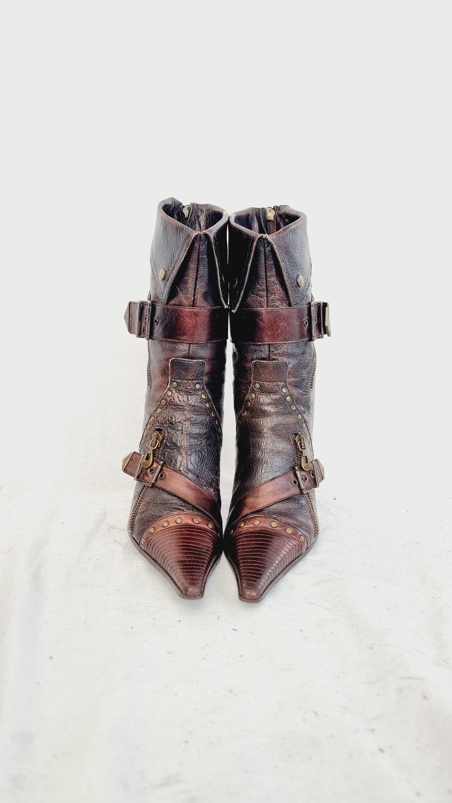 EU 36 / UK 3 El Dantes Boots