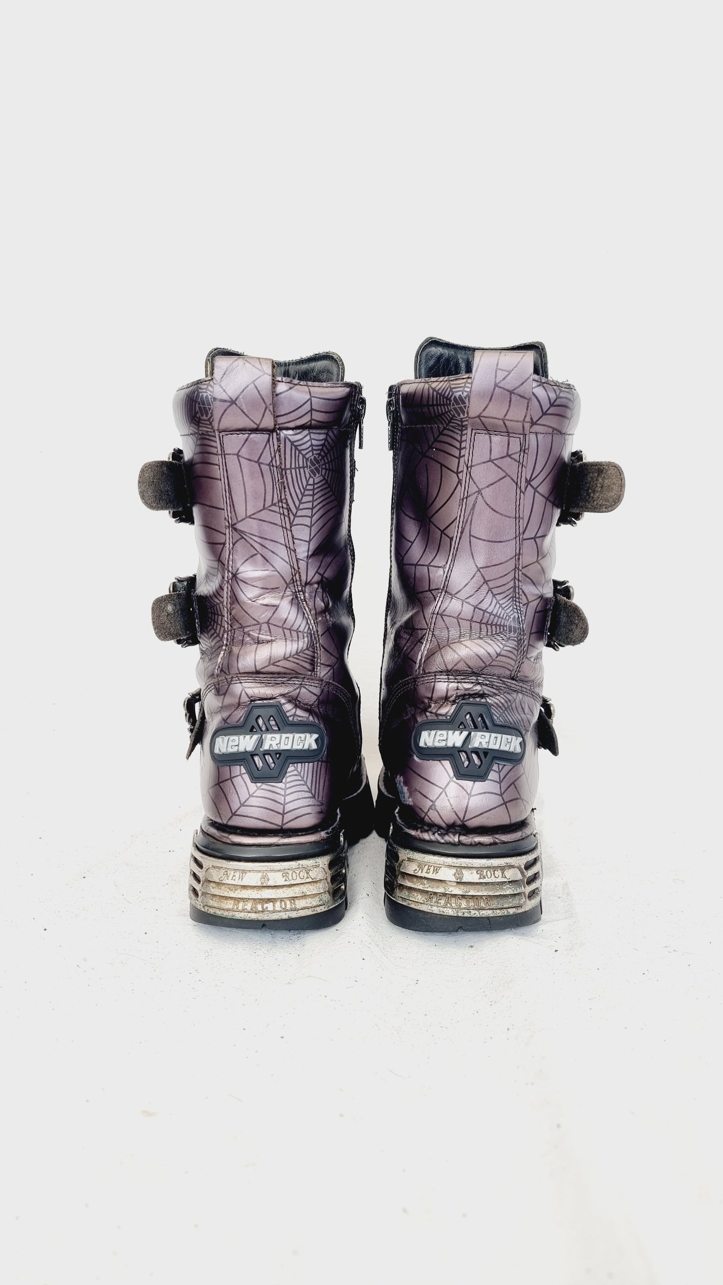 EU 41 / UK 7.5 New Rock Boots