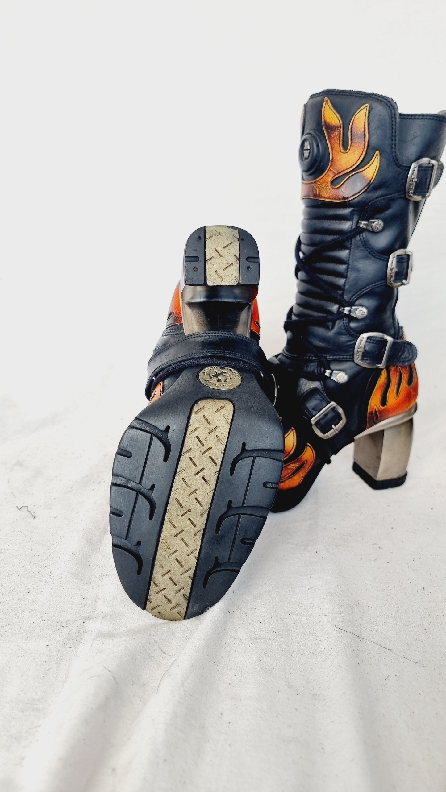 EU 38 / UK 5 New Rock Boots