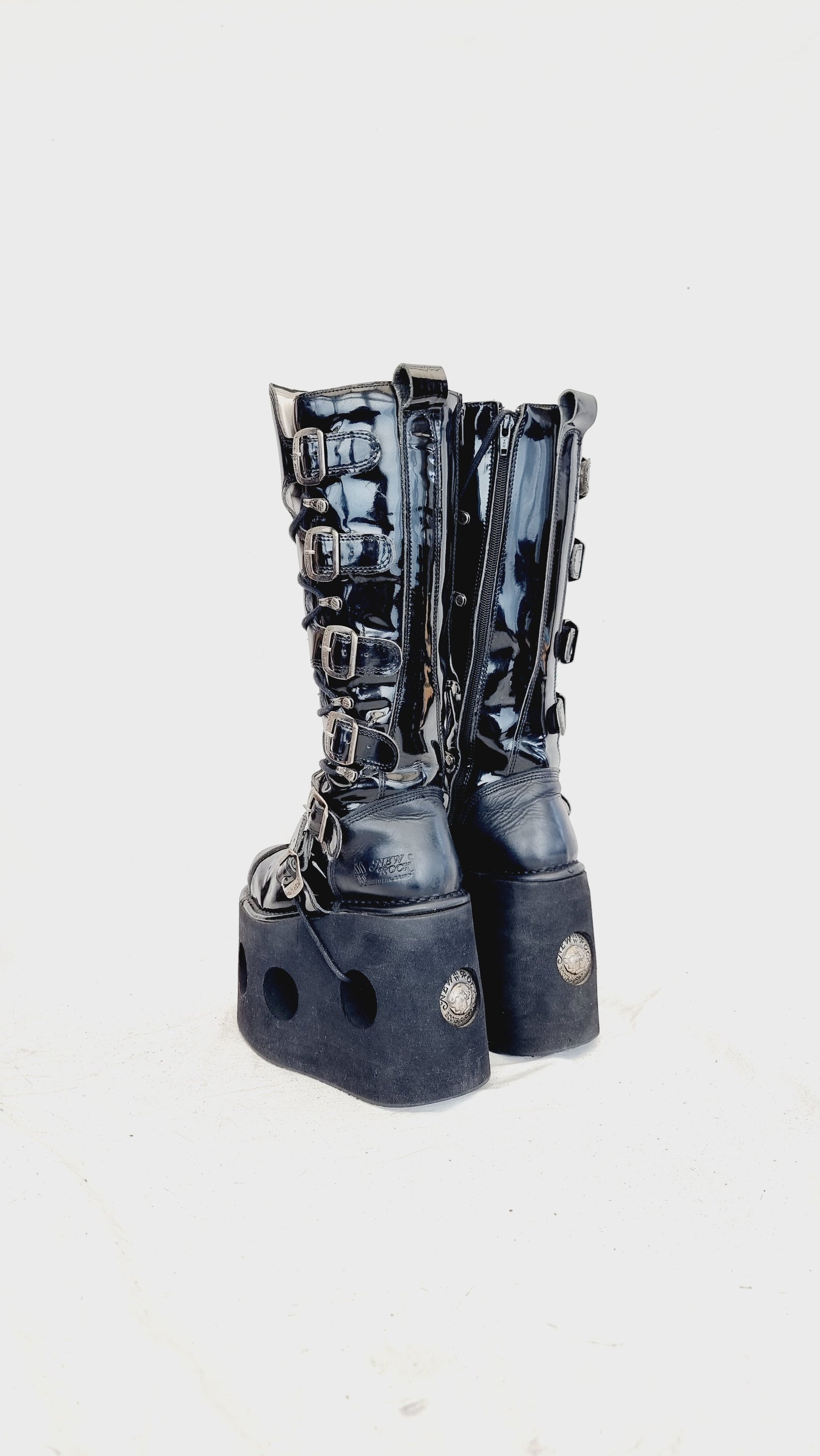 EU 36 / UK 3 New Rock Boots