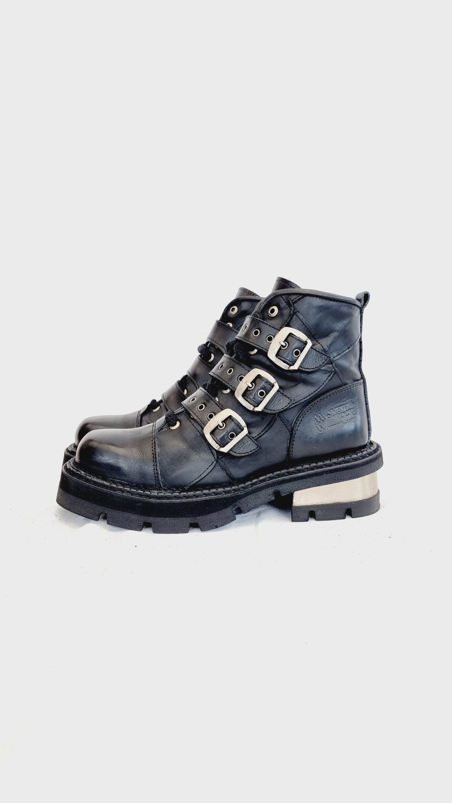 EU 42 / UK 8 New Rock Boots