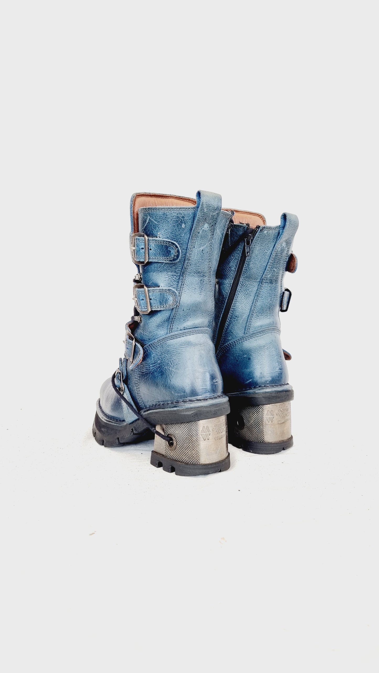 EU 41 / UK 7.5 New Rock Boots