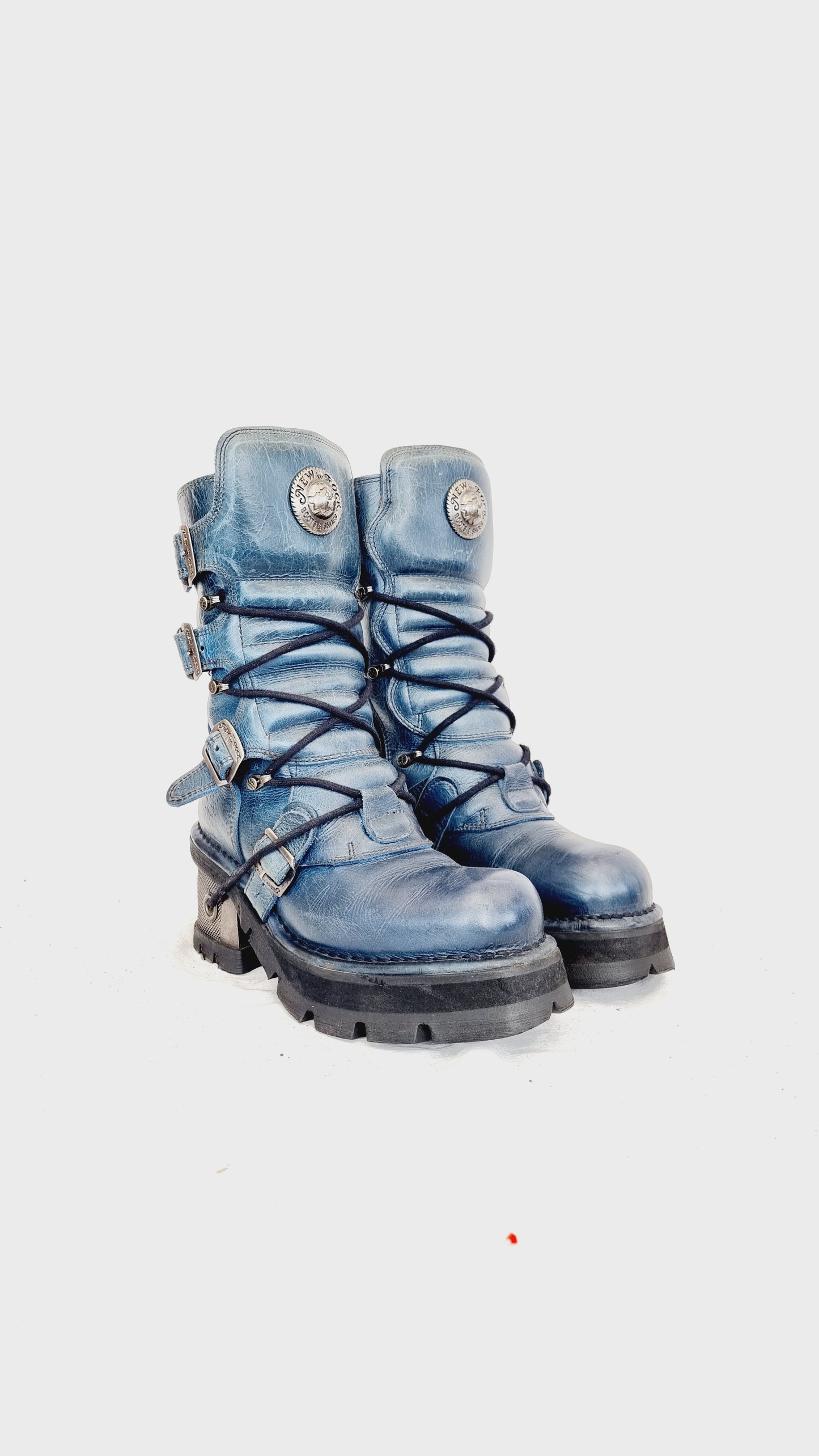 EU 41 / UK 7.5 New Rock Boots