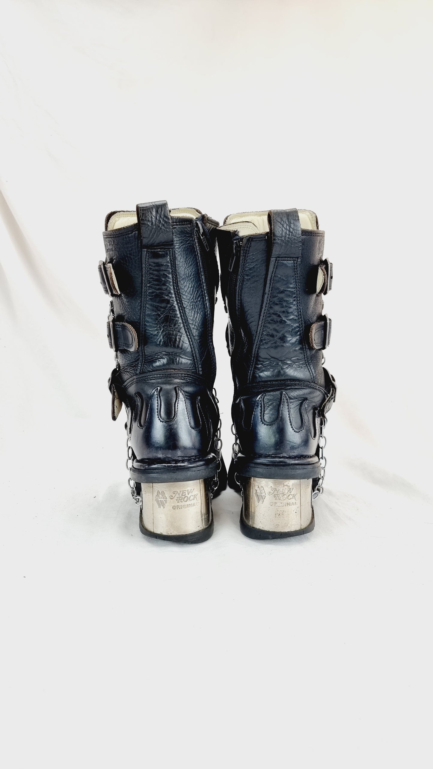 EU 41 / UK 7.5 New Rock Boots
