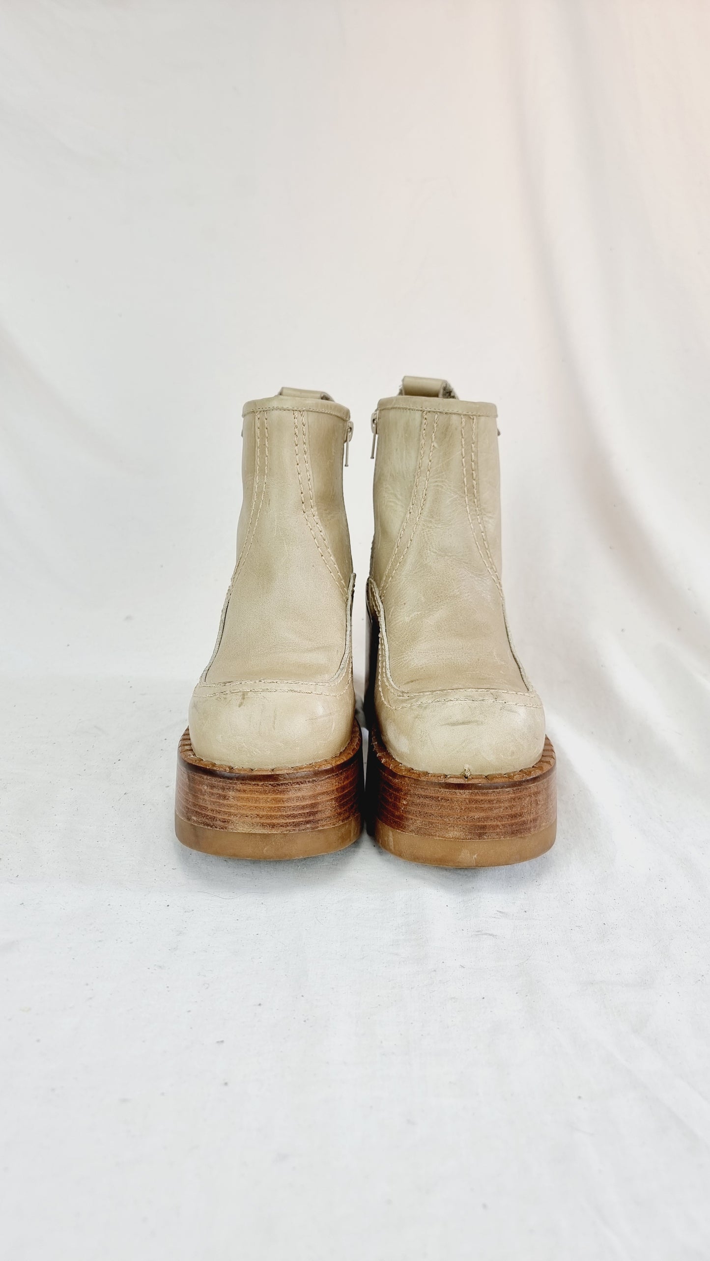 EU 39 / UK 6 Destroy Boots