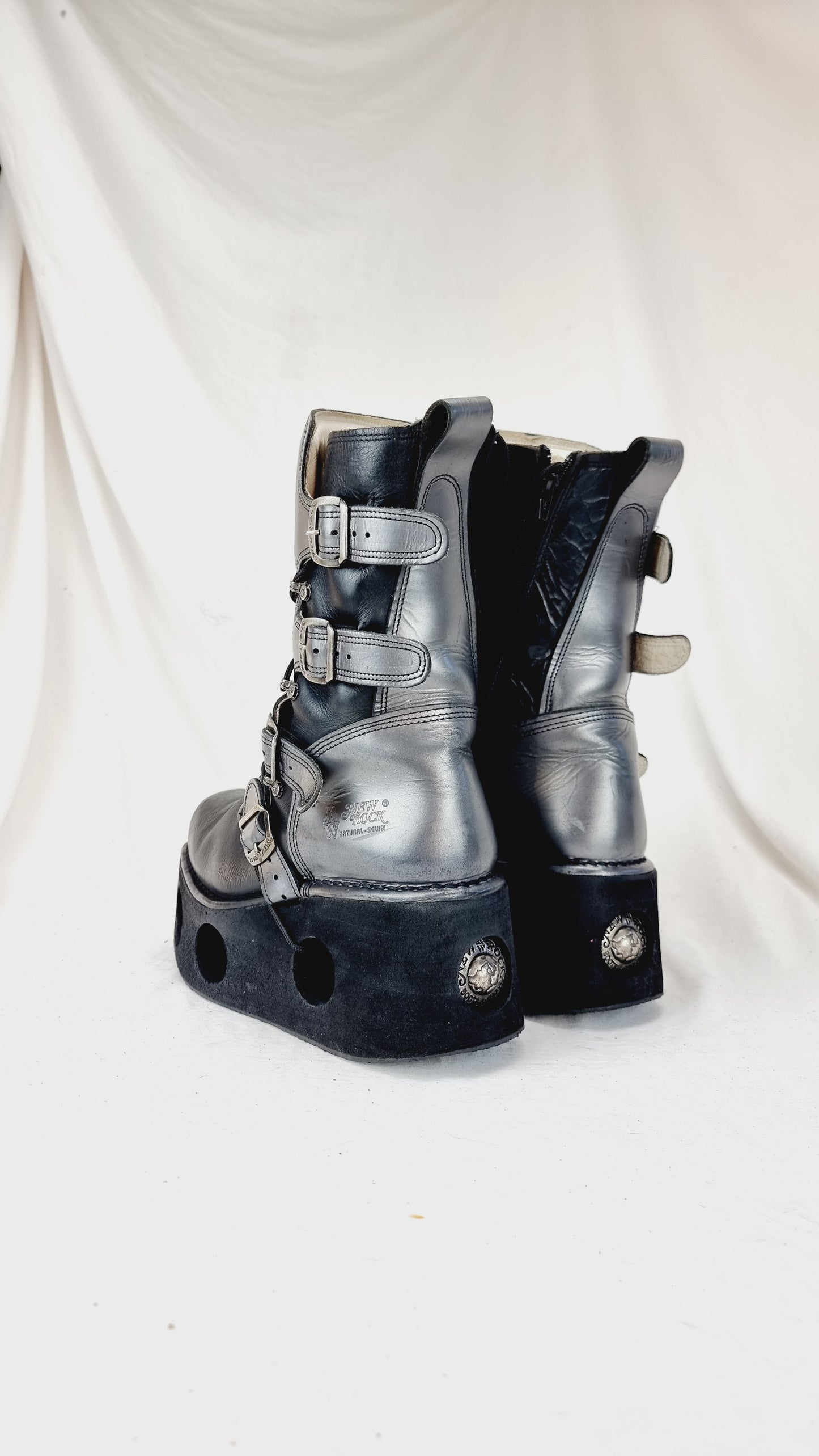 EU 46 / UK 11 New Rock Boots