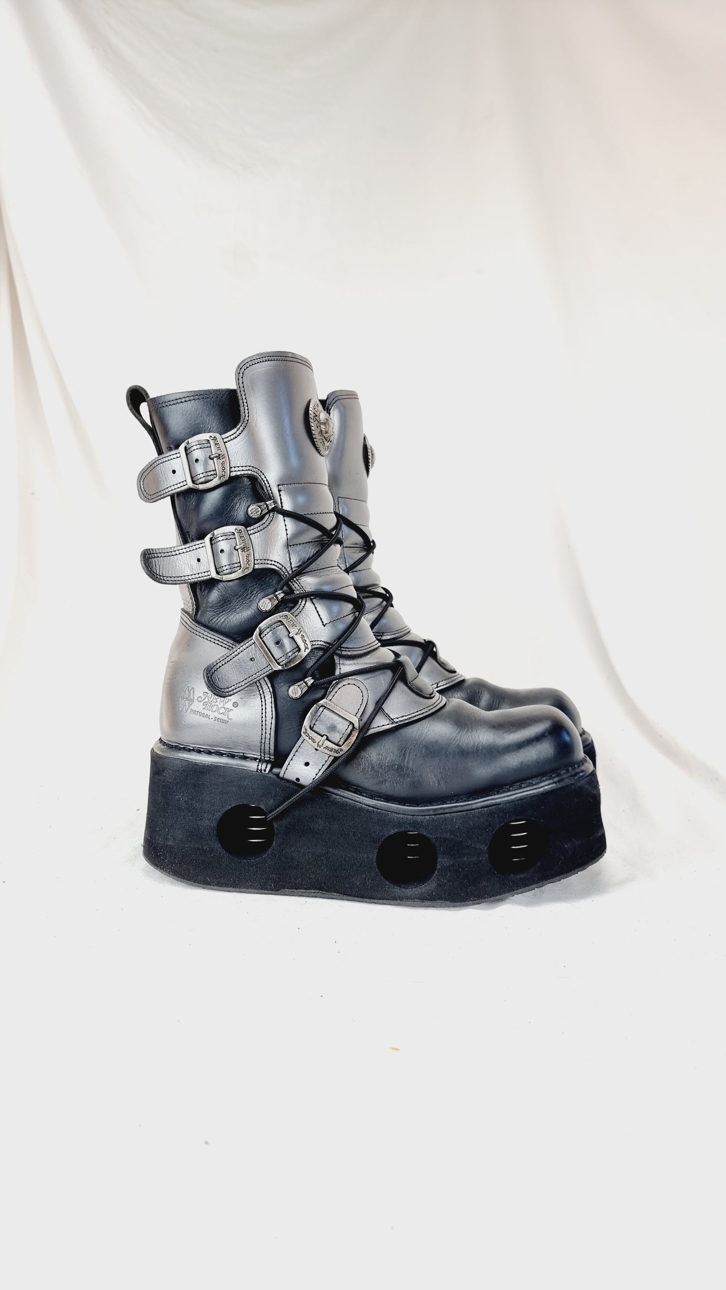 EU 46 / UK 11 New Rock Boots