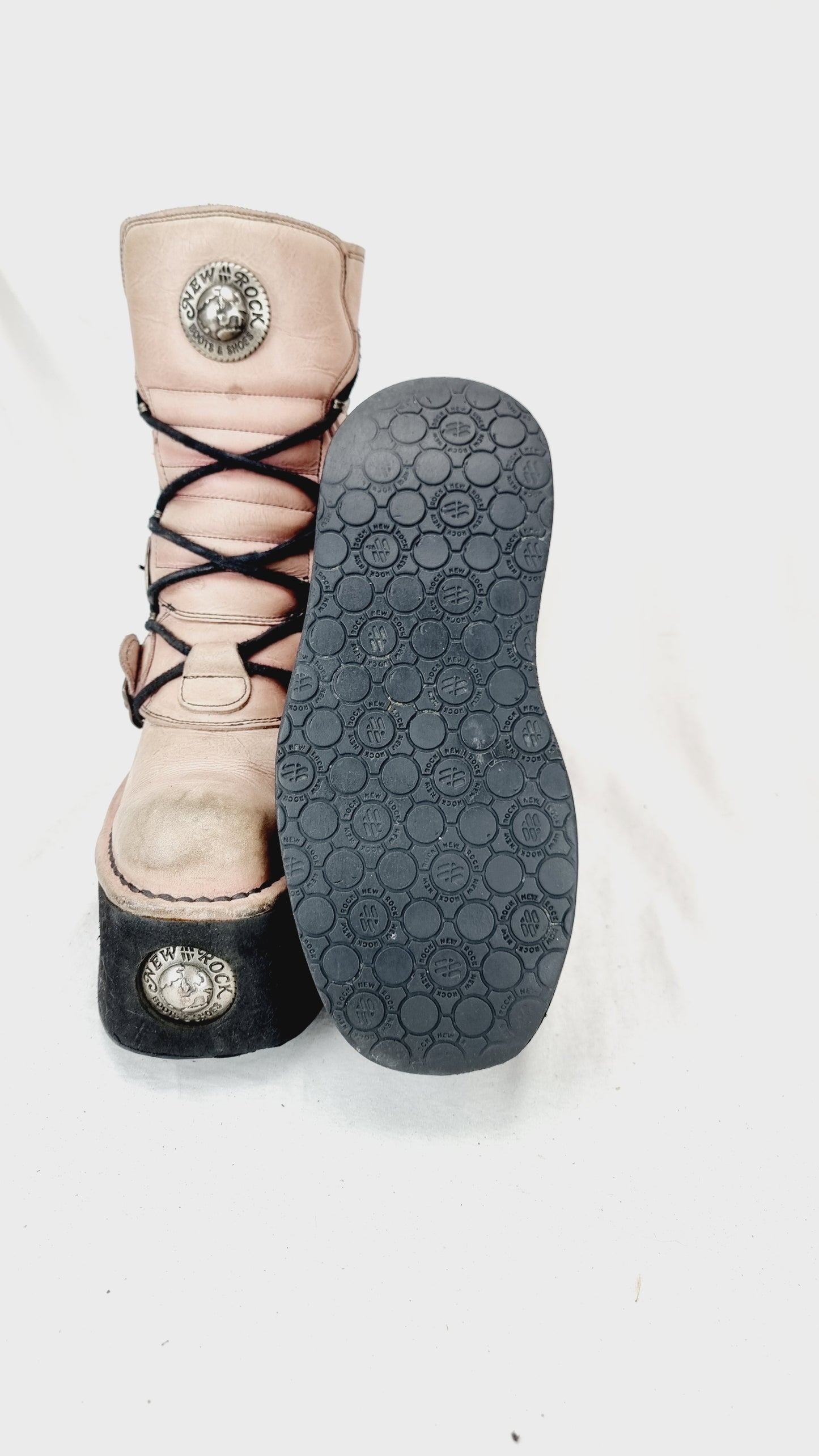 EU 38 / UK 5 New Rock Boots