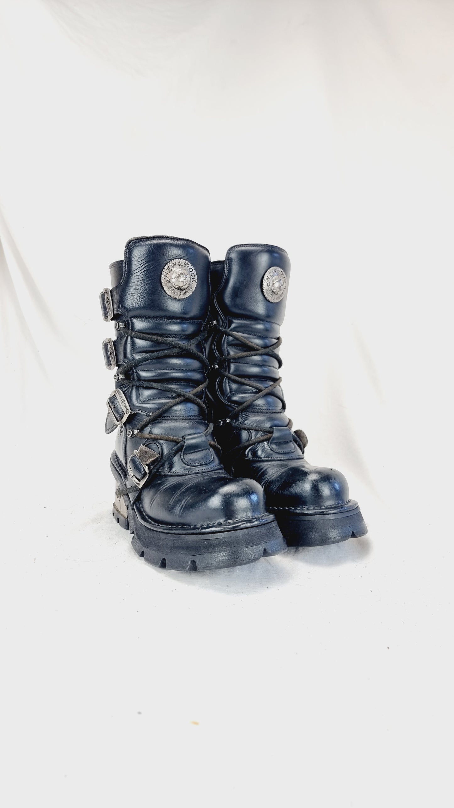 EU 39 / UK 6 New Rock Boots