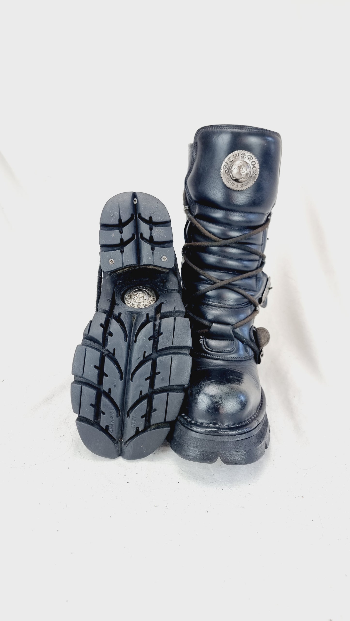 EU 39 / UK 6 New Rock Boots