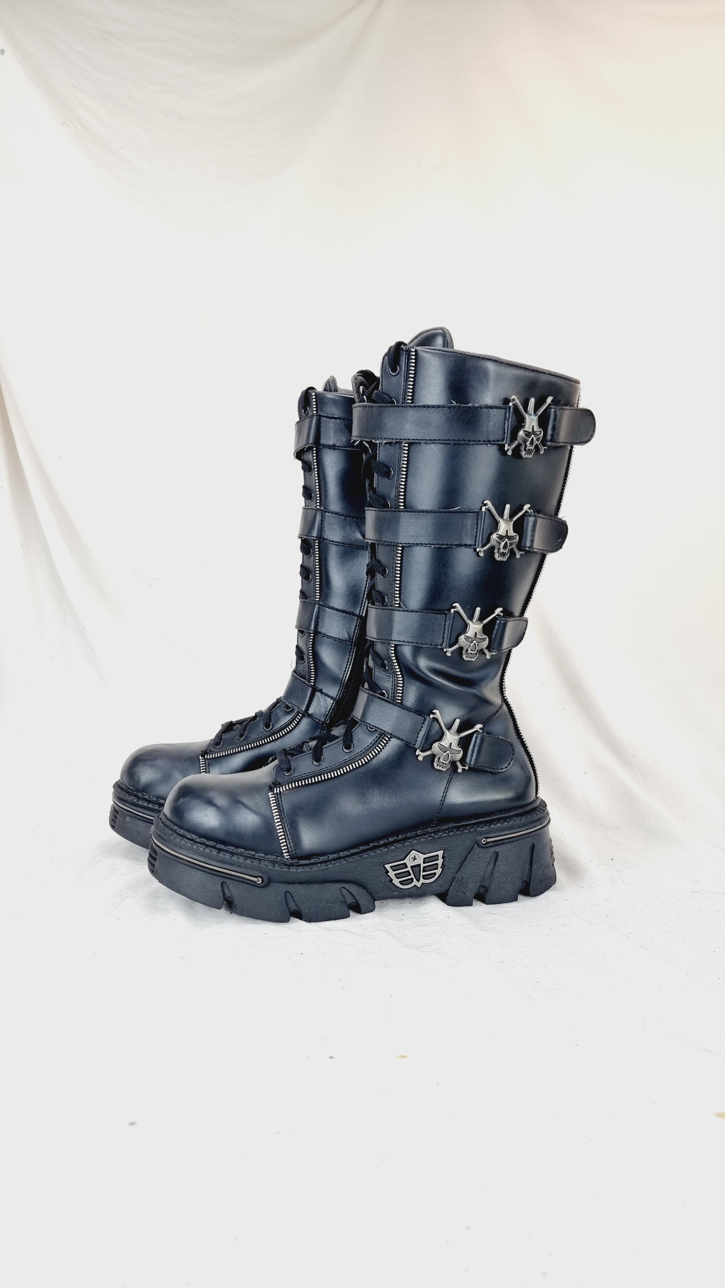 EU 44 / UK 10 Madfish Boots