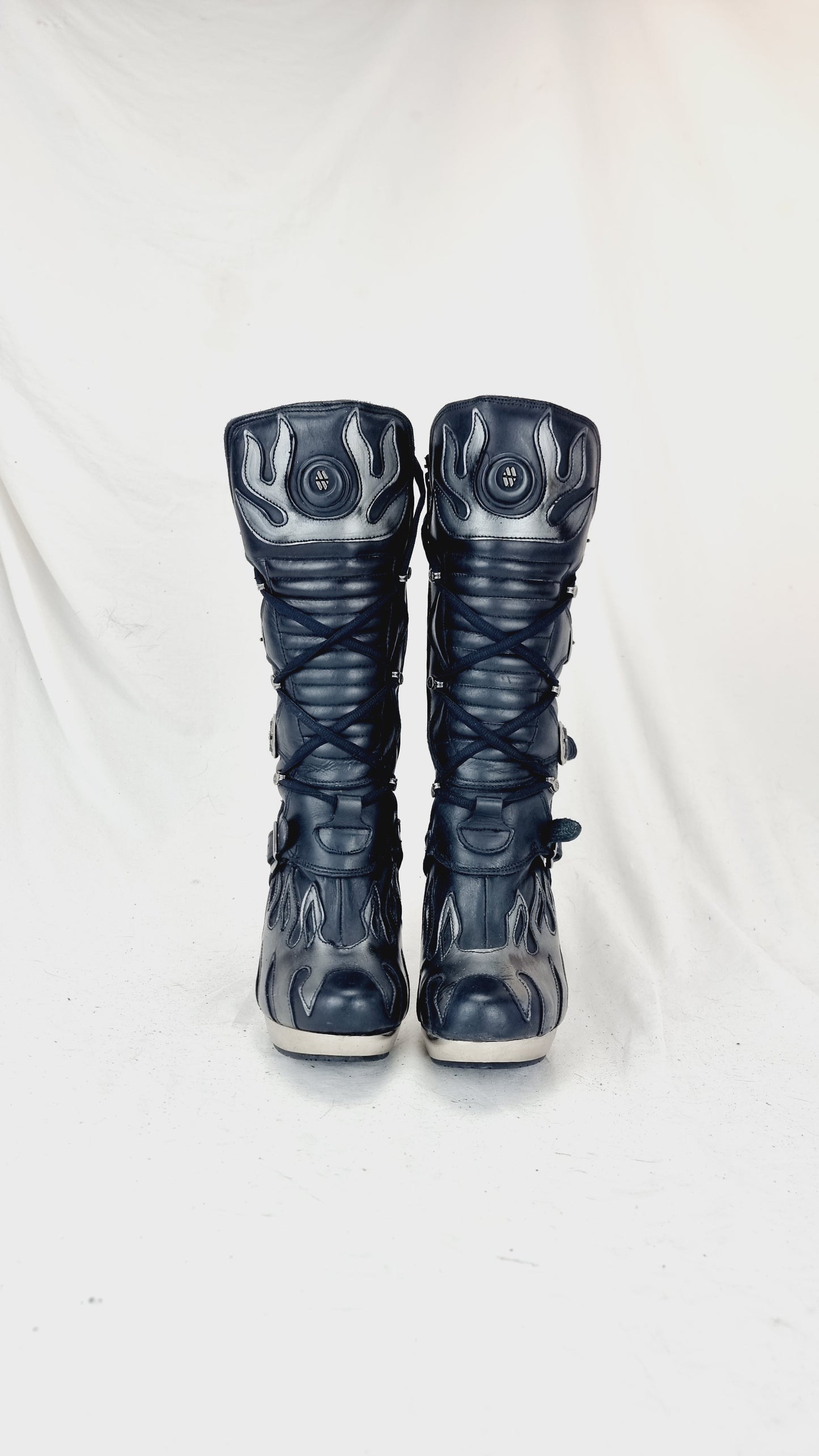 EU 38 / UK 5 New Rock Boots