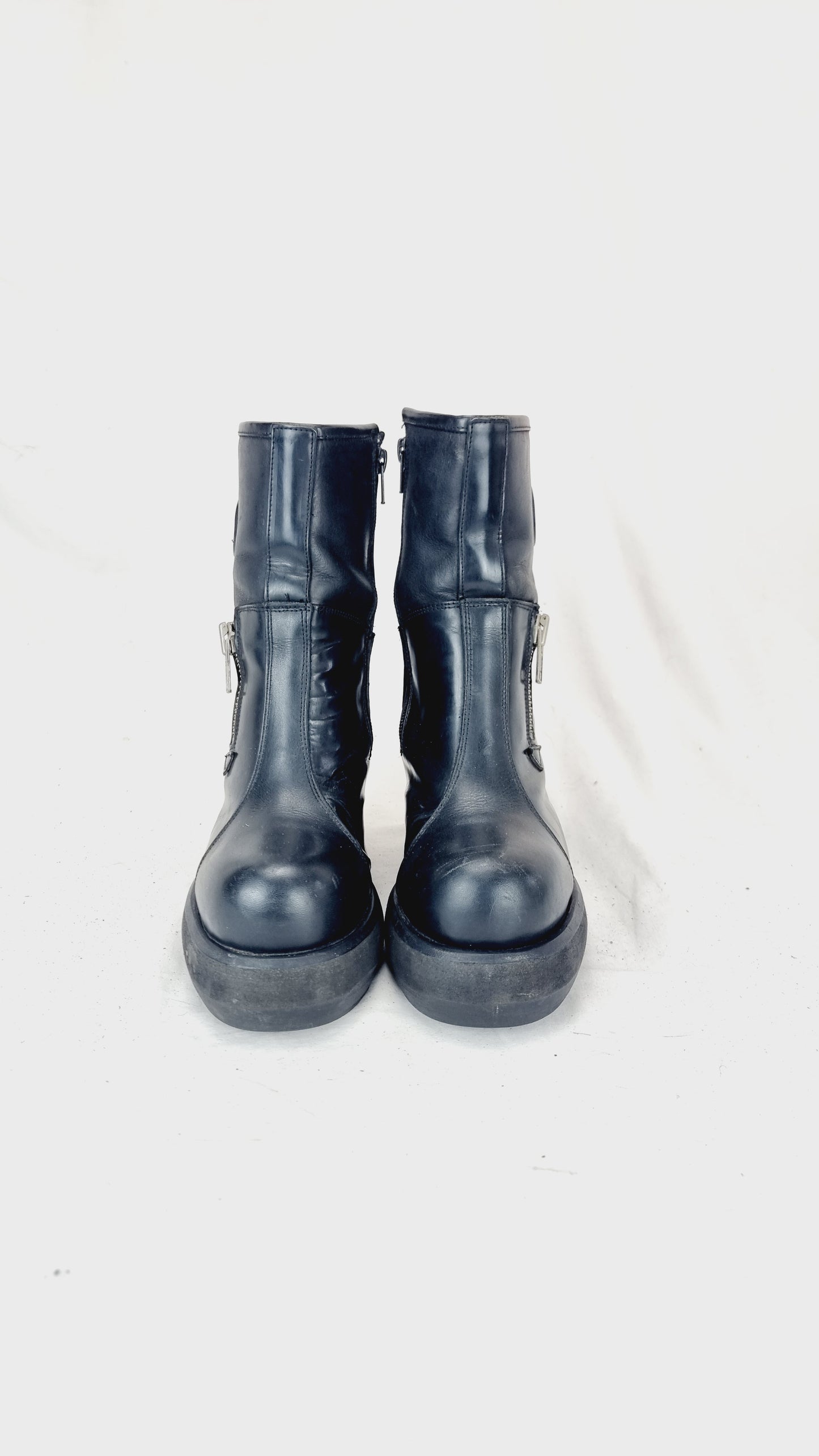 EU 39 / UK 6 Destroy Boots