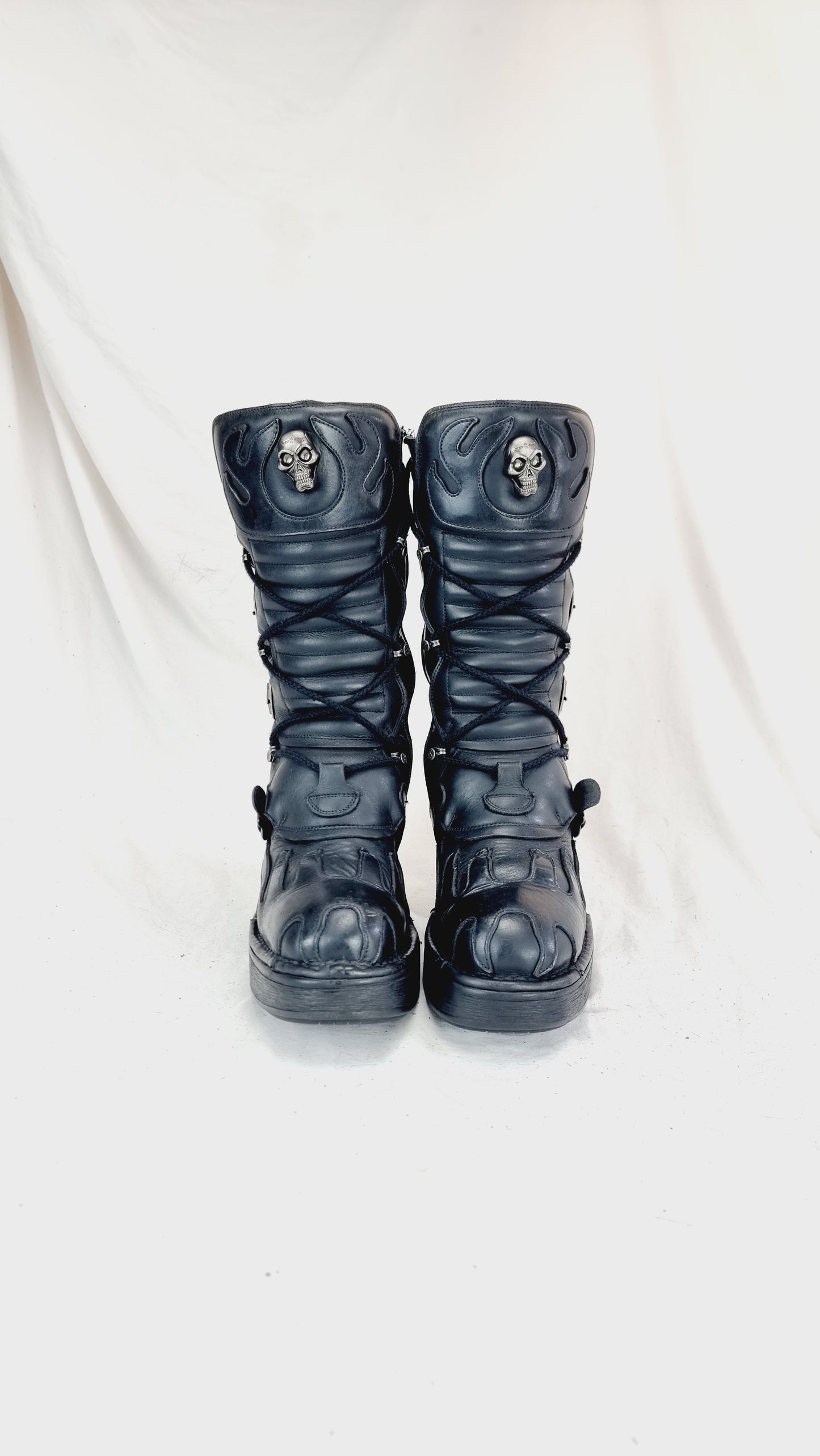 EU 42 / UK 8 New Rock Boots