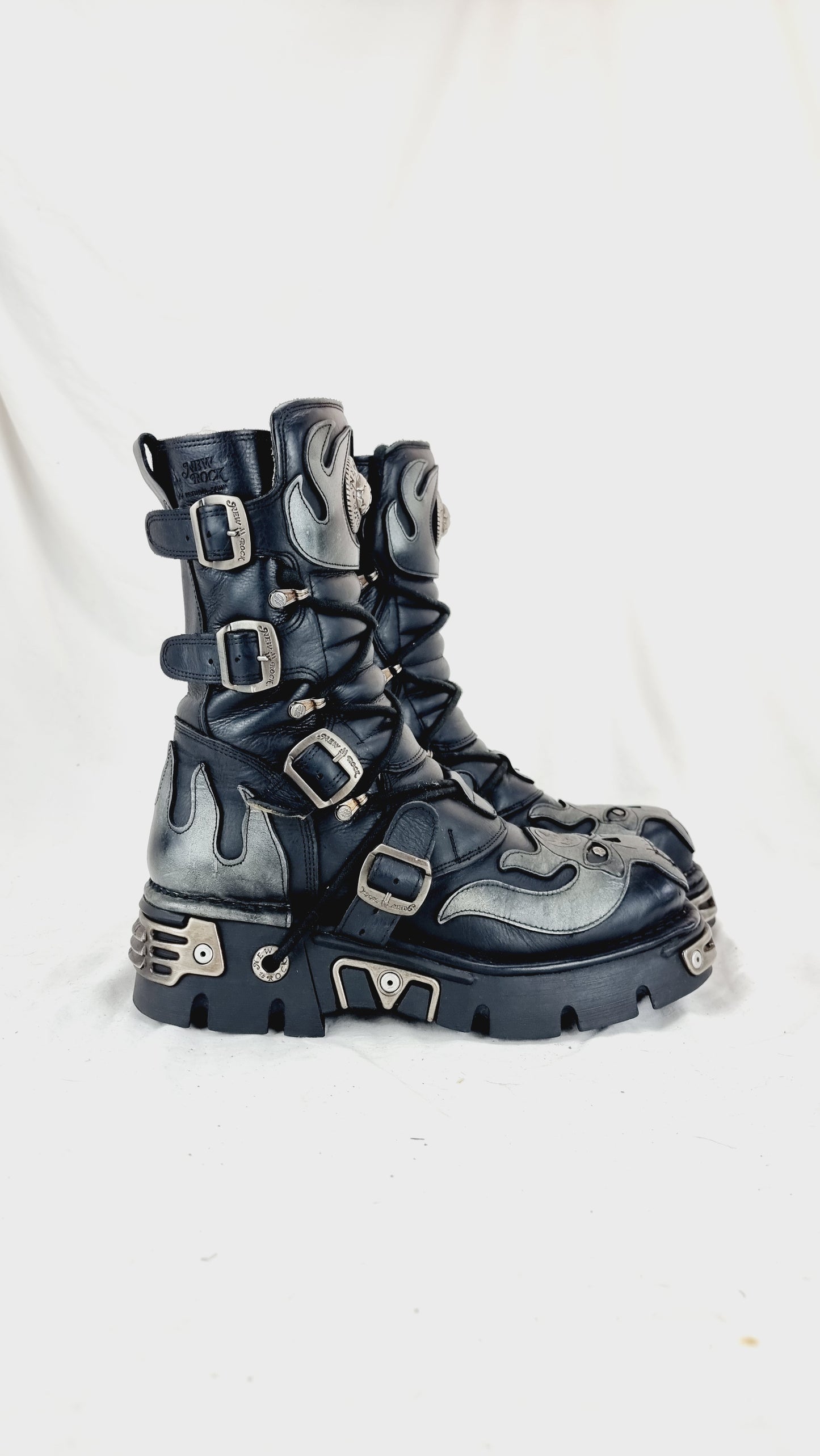 EU 45 / UK 10.5 New Rock Boots