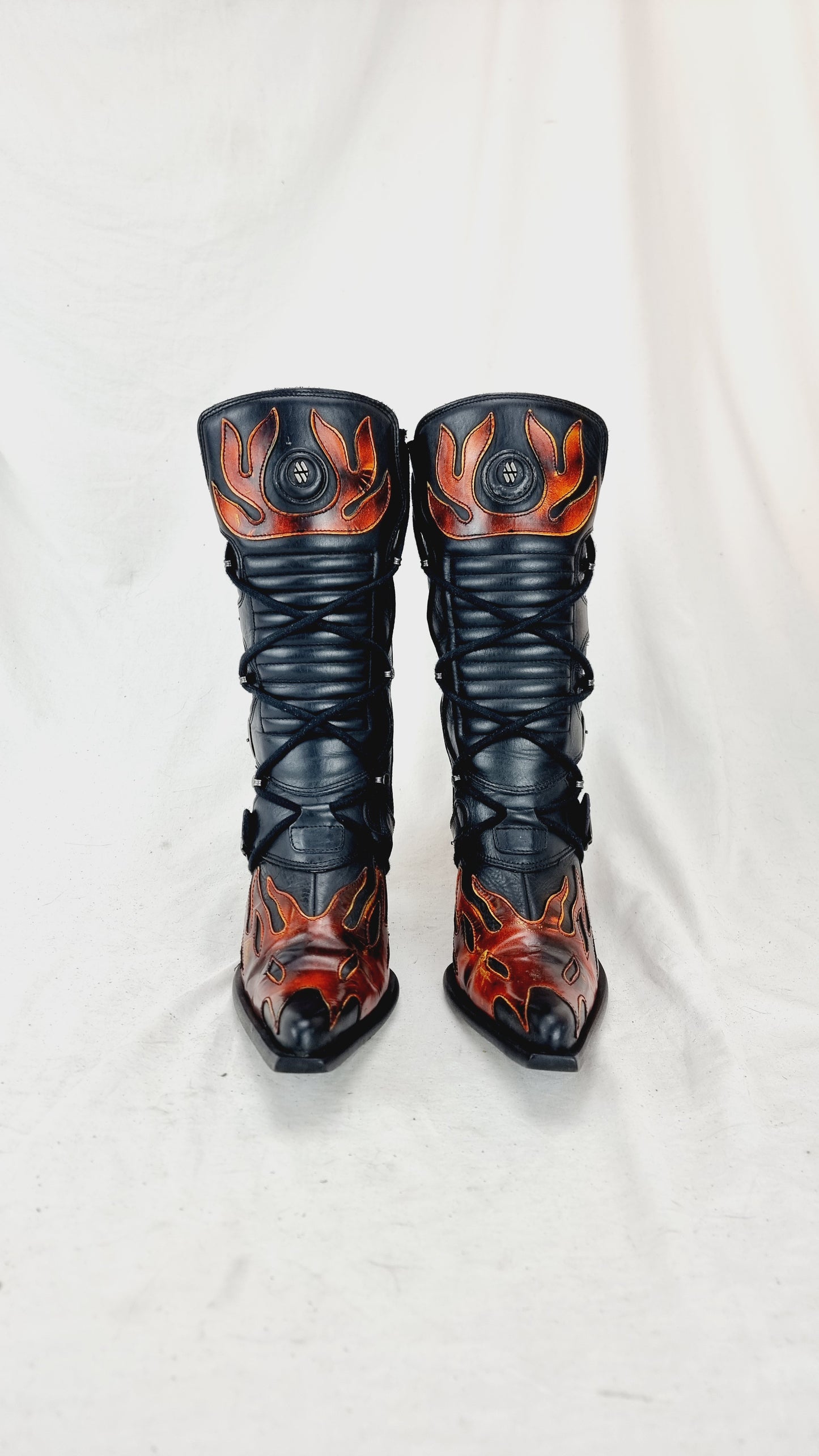 EU 39 / UK 6 New Rock Boots
