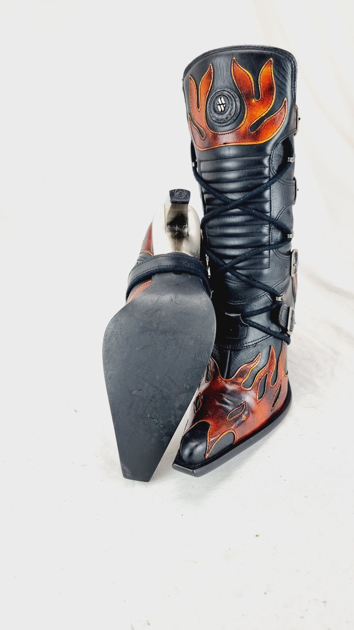 EU 39 / UK 6 New Rock Boots