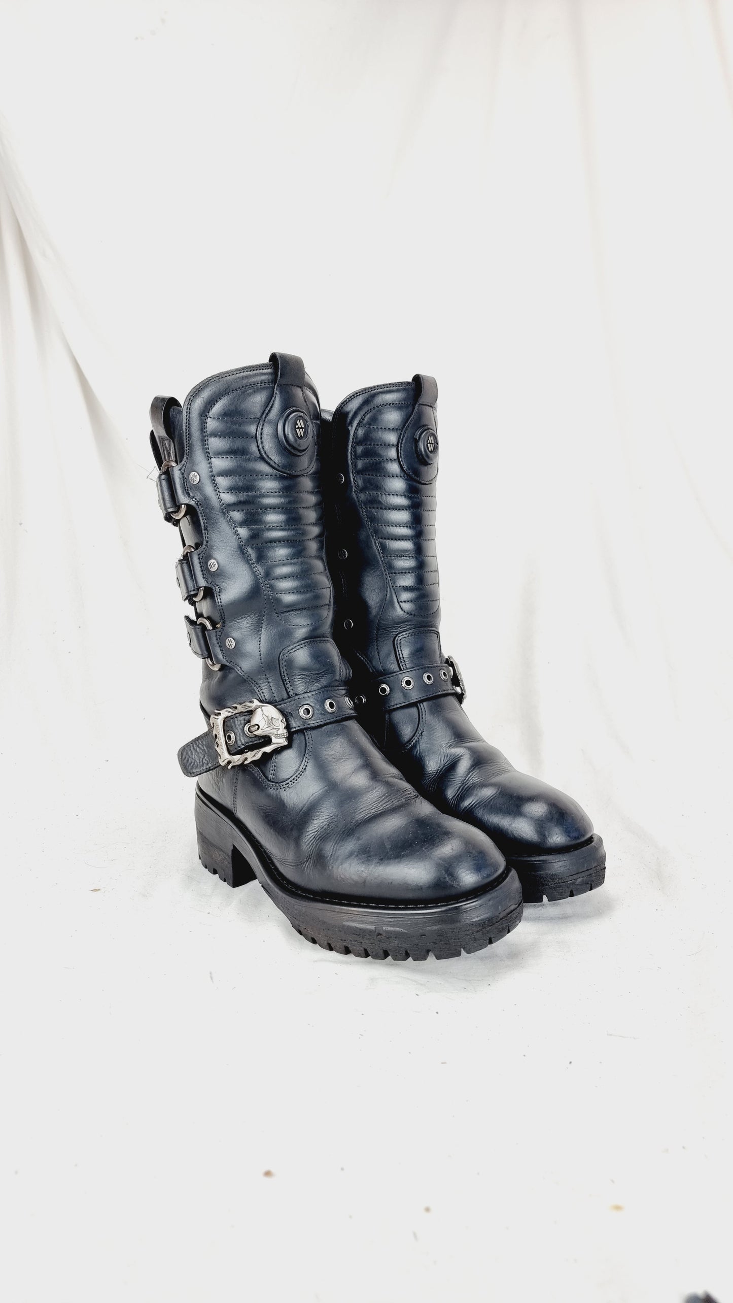 EU 42 / UK 8 New Rock Boots