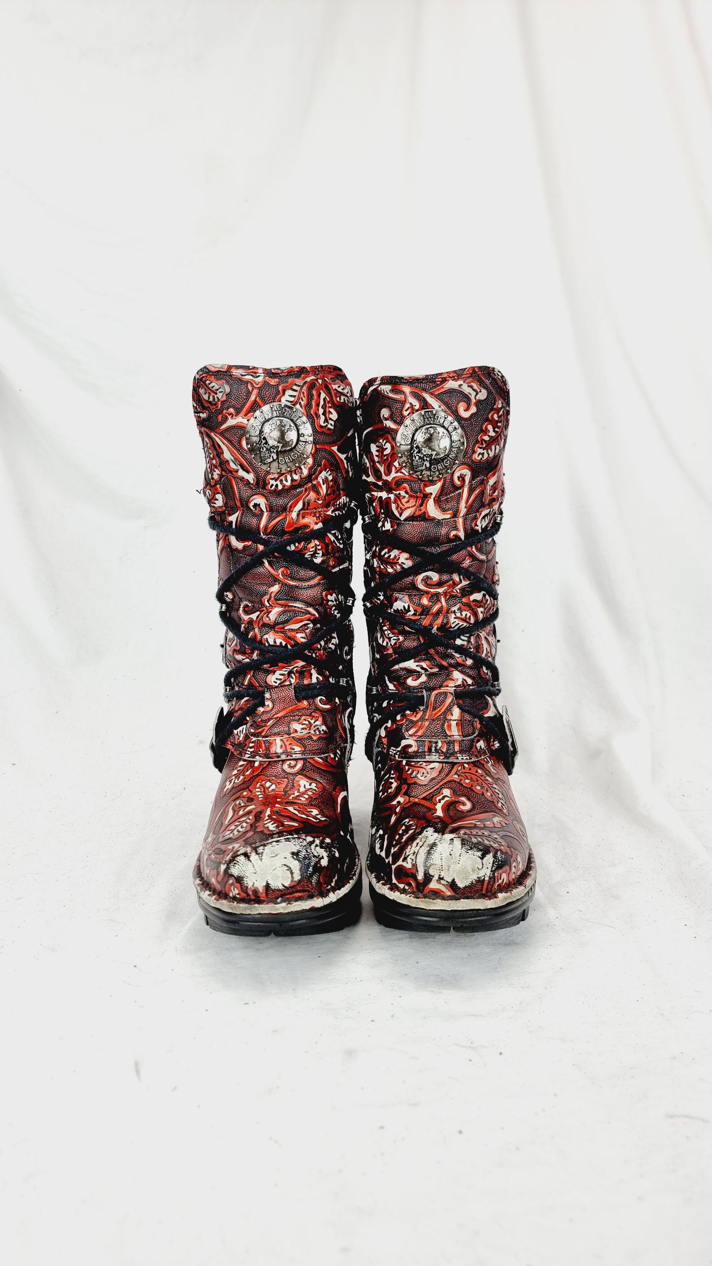 EU 39 / UK 6 New Rock Boots