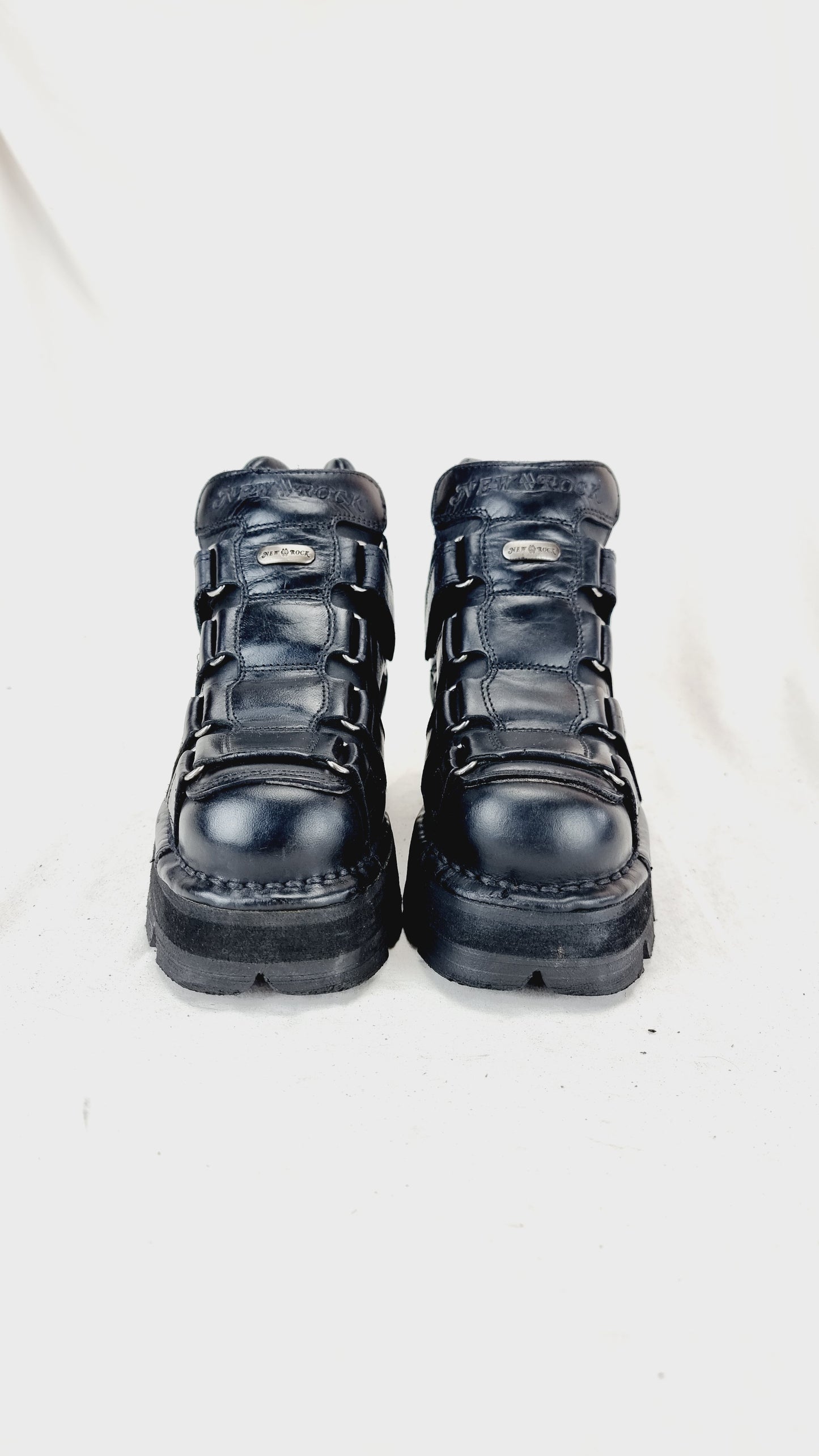 EU 36 / UK 3 New Rock Boots
