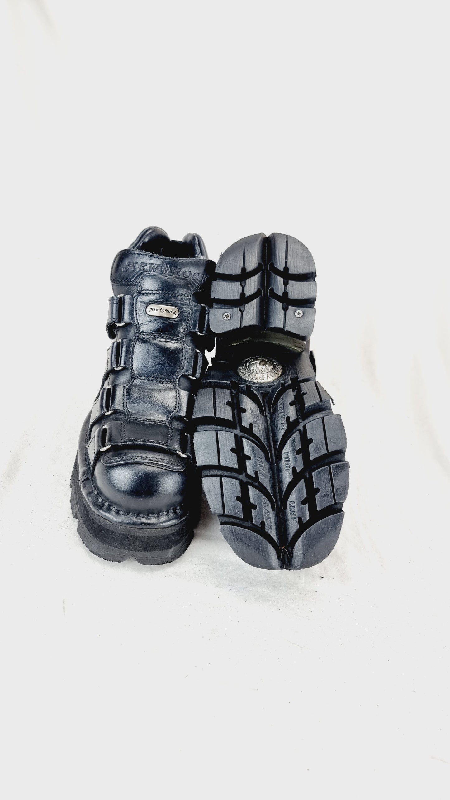 EU 36 / UK 3 New Rock Boots