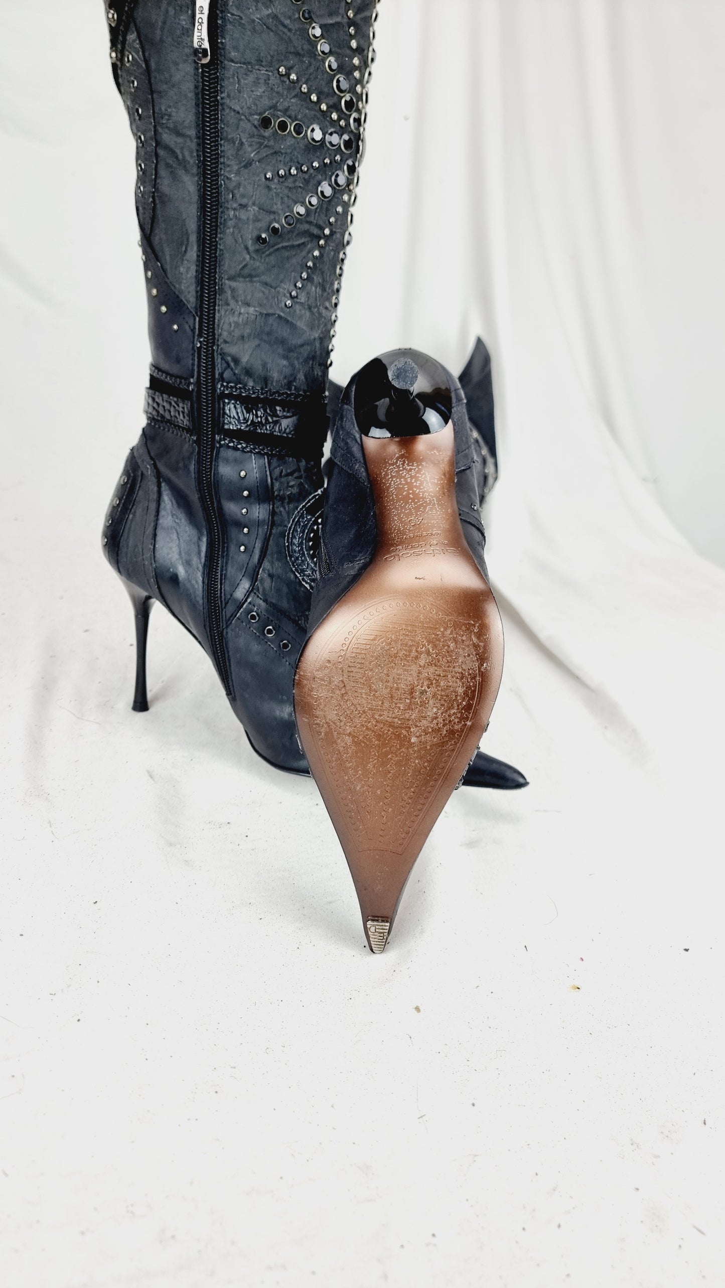 EU 40 / UK 7 El Dantes Boots