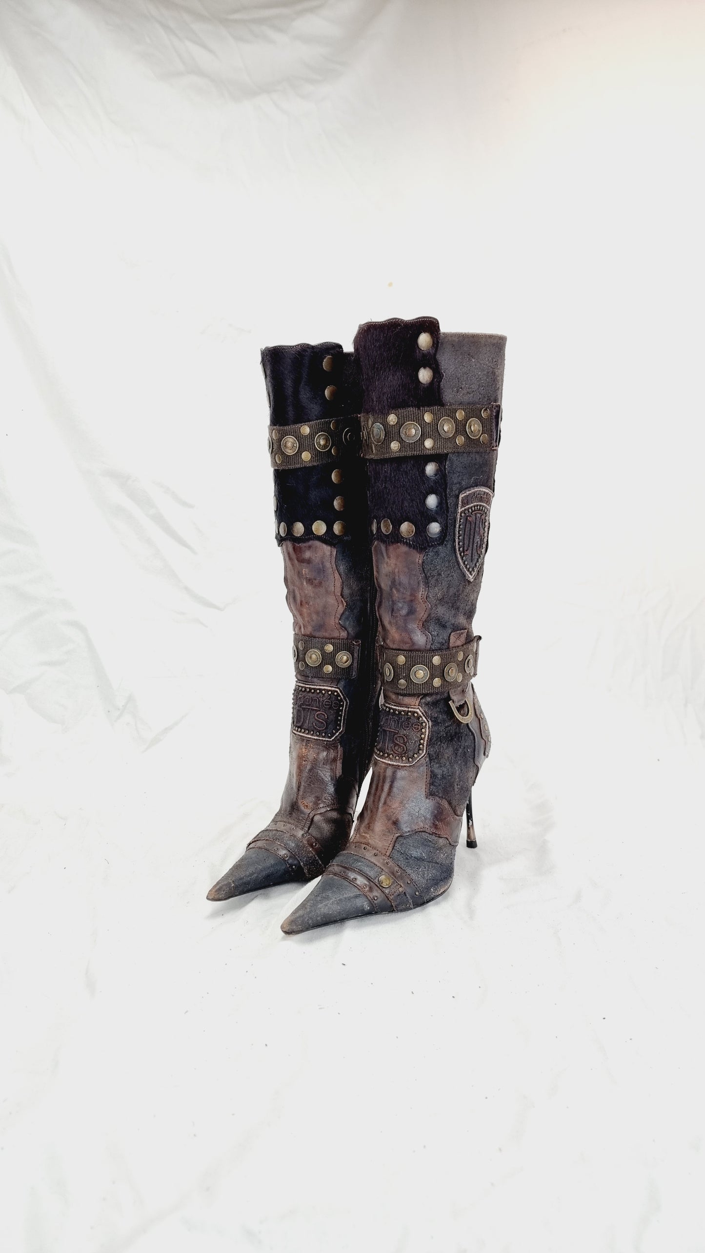 EU 37 / UK 4 El Dantes Boots