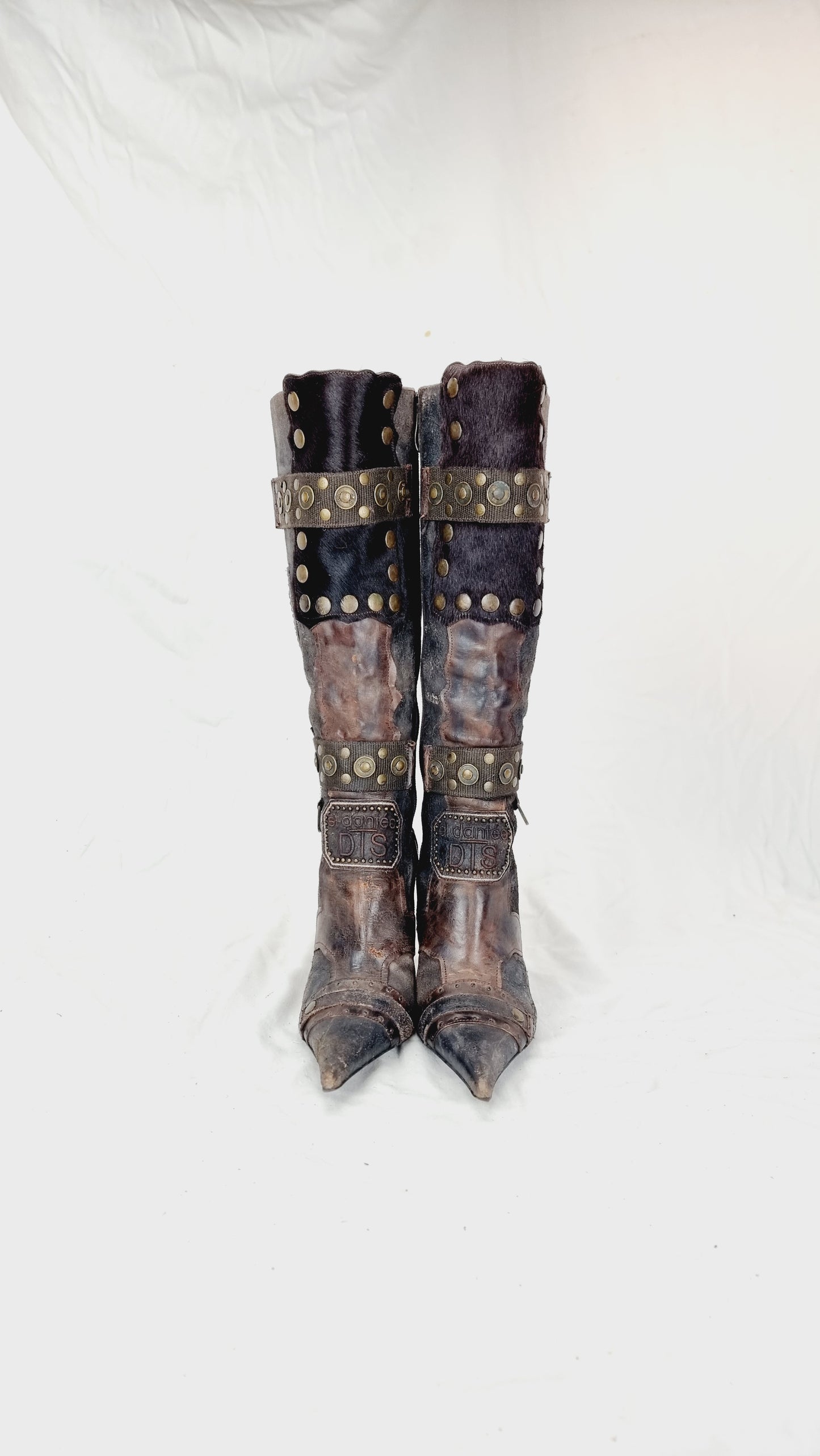 EU 37 / UK 4 El Dantes Boots